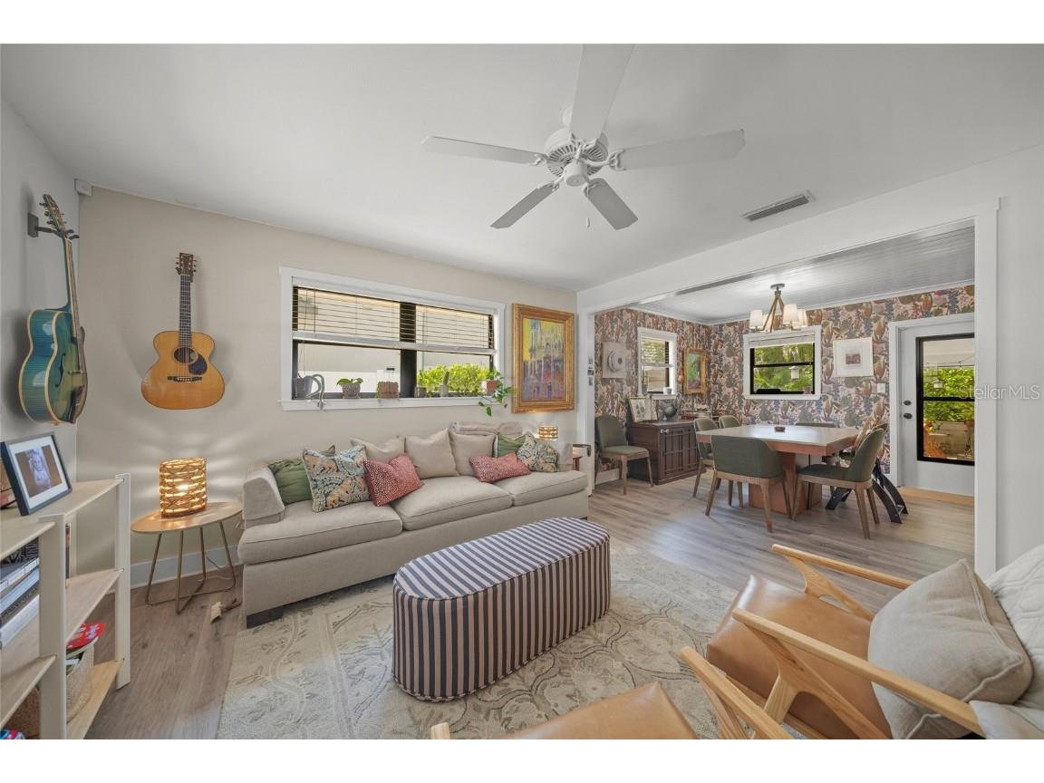 2616 Martin Street Sarasota FL 34237 A4662540 image9