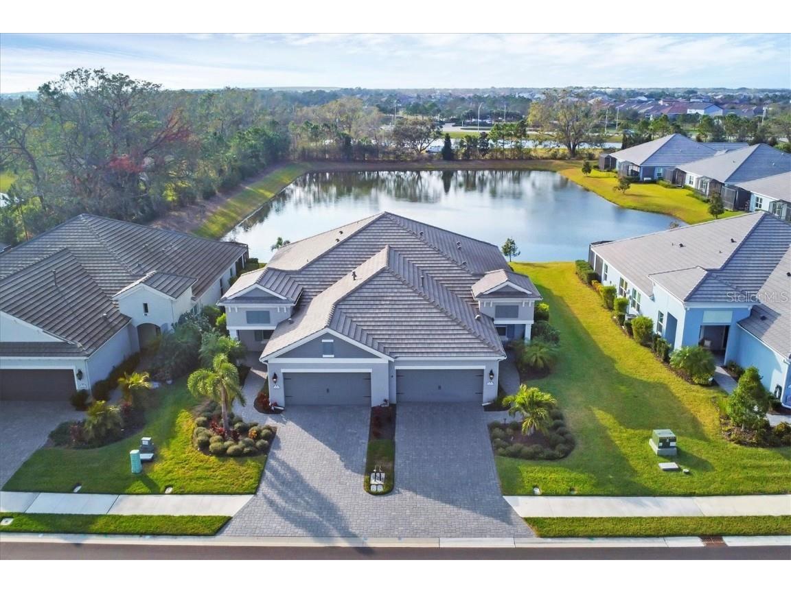 2616 Sapphire Blue Lane Bradenton FL 34211 A4636154 image1