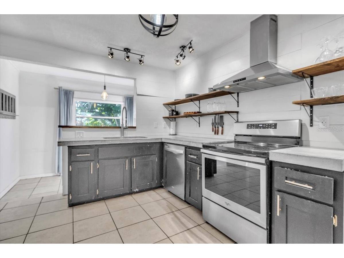 26169 Madras Court Punta Gorda FL 33983 C7518160 image12