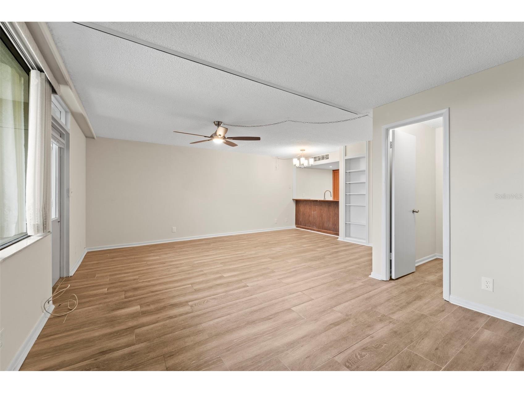 2617 Cove Cay Drive #206 Clearwater FL 33760 TB8507988 image3