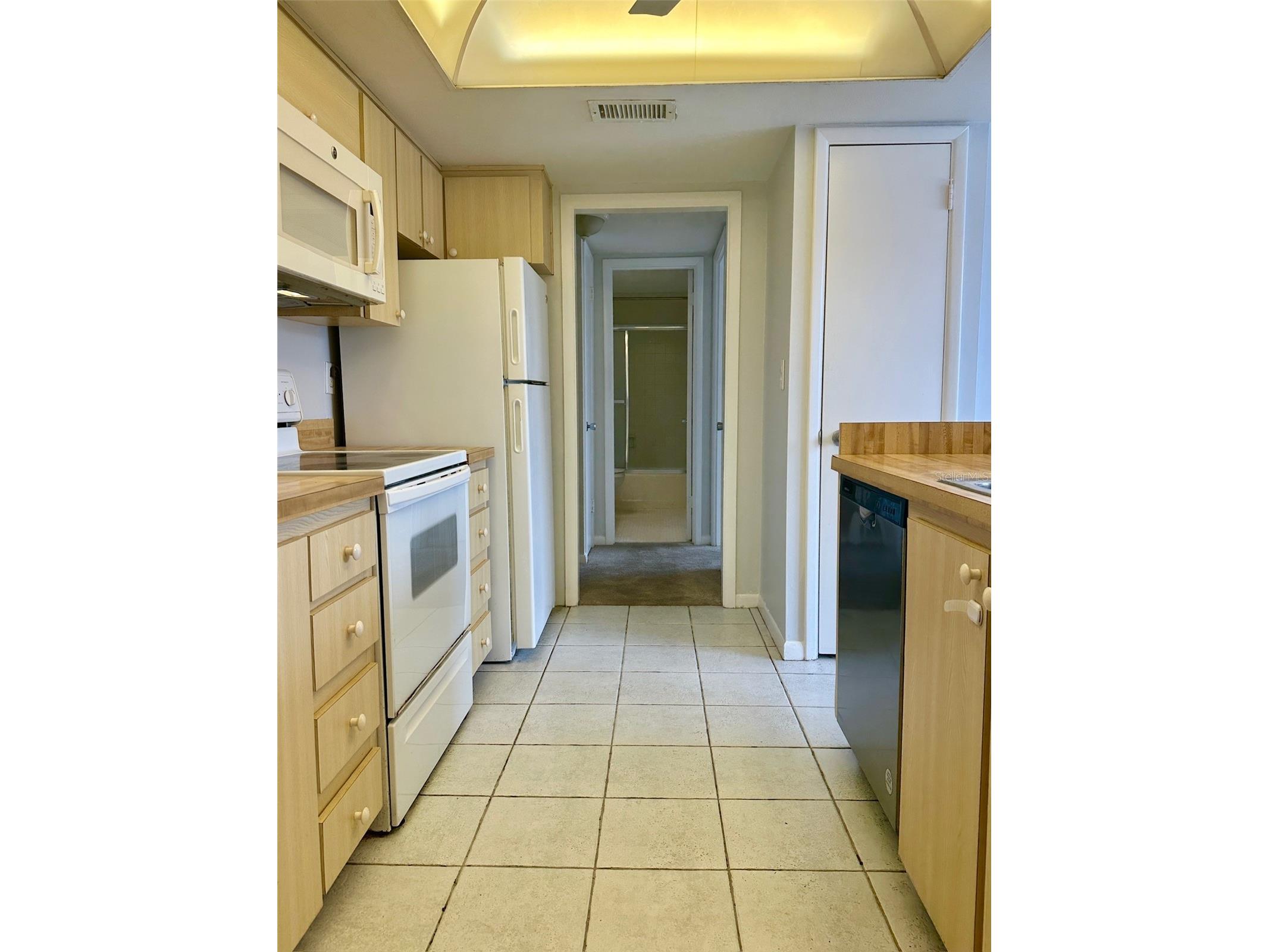 2617 Cove Cay Drive #311 Clearwater FL 33760 TB8514785 image6