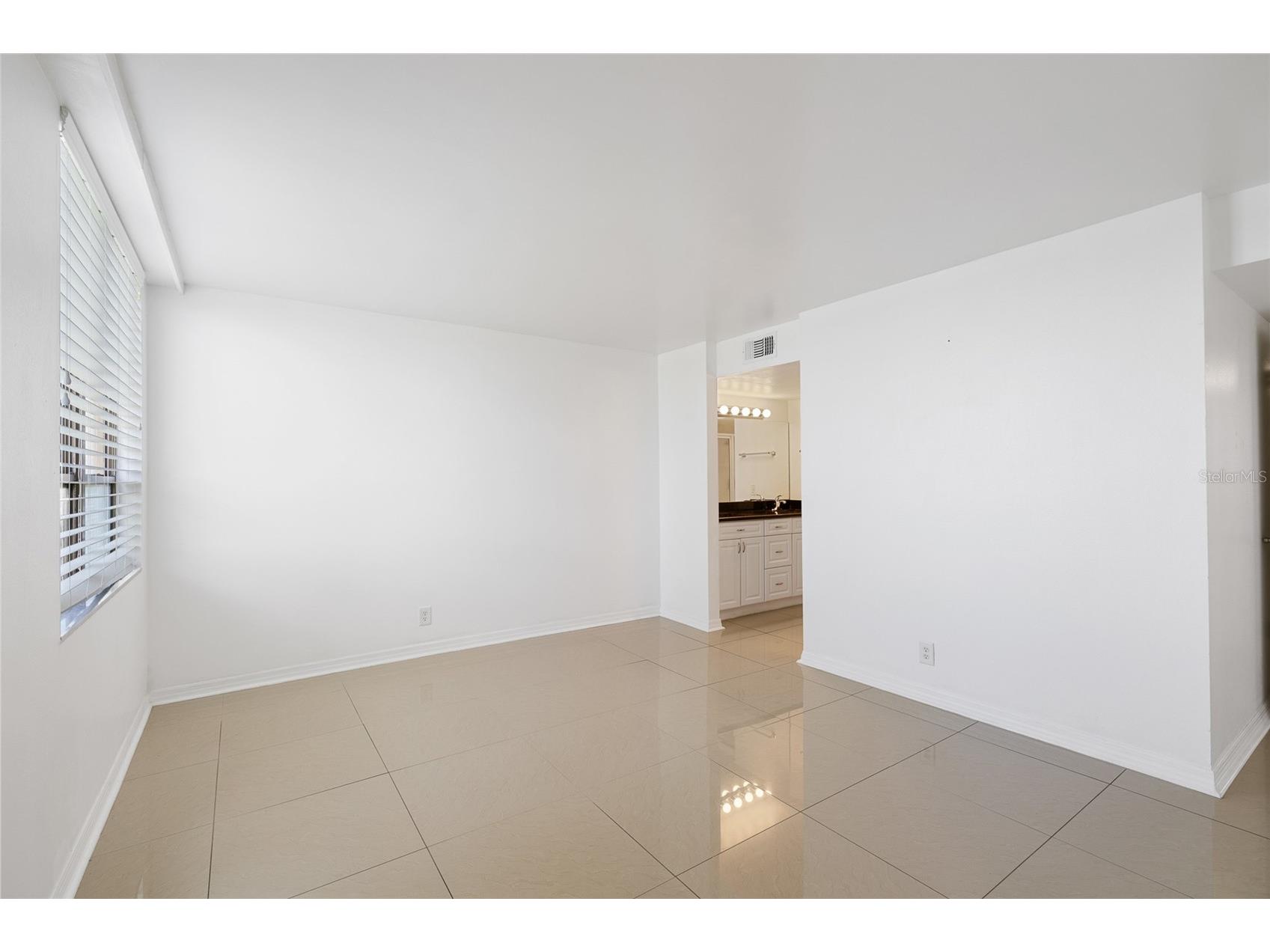 2617 Cove Cay Drive #604 Clearwater FL 33760 - OLD TAMPA BAY D6143407 image13