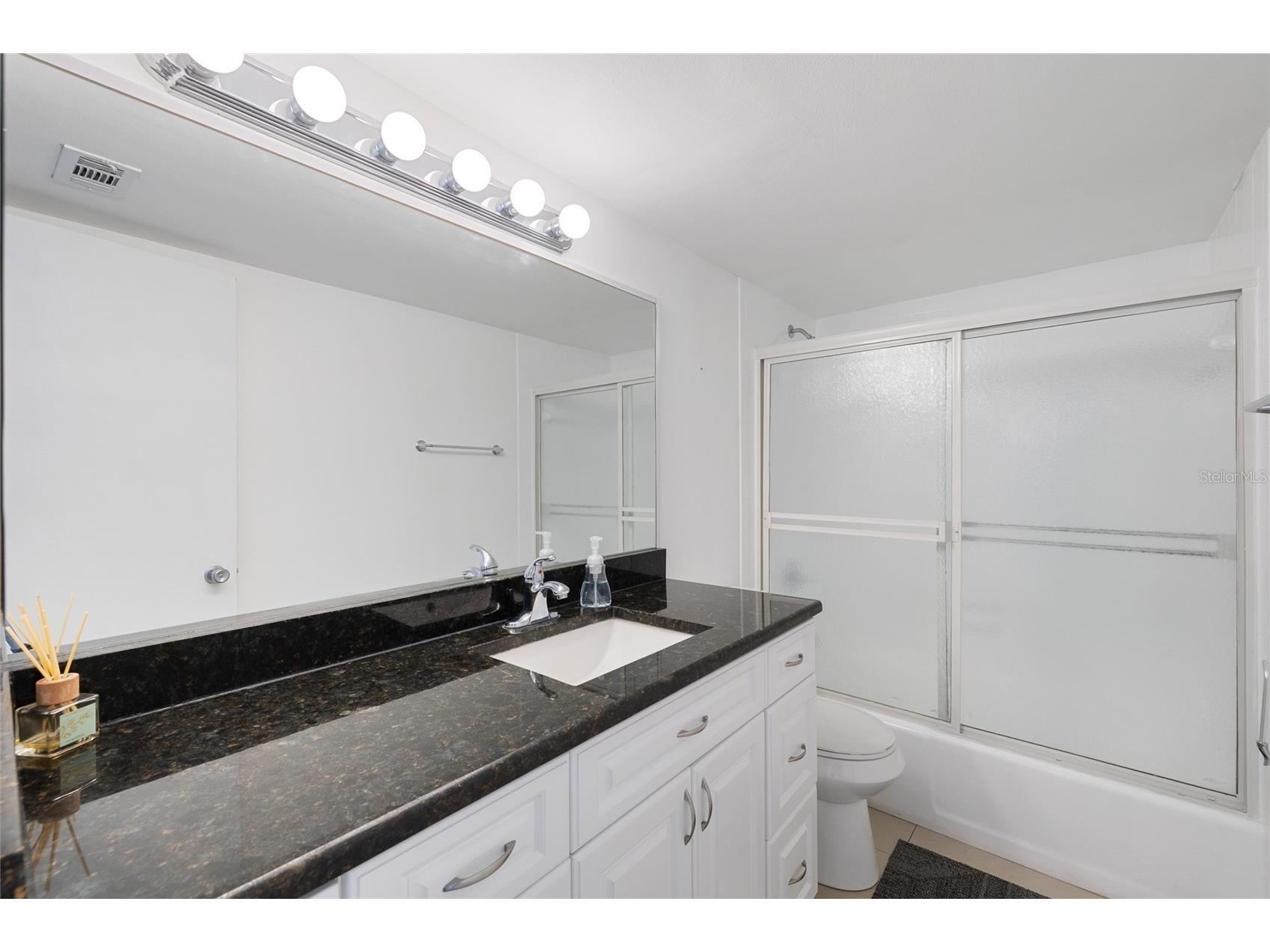 2617 Cove Cay Drive #604 Clearwater FL 33760 - OLD TAMPA BAY D6143407 image21