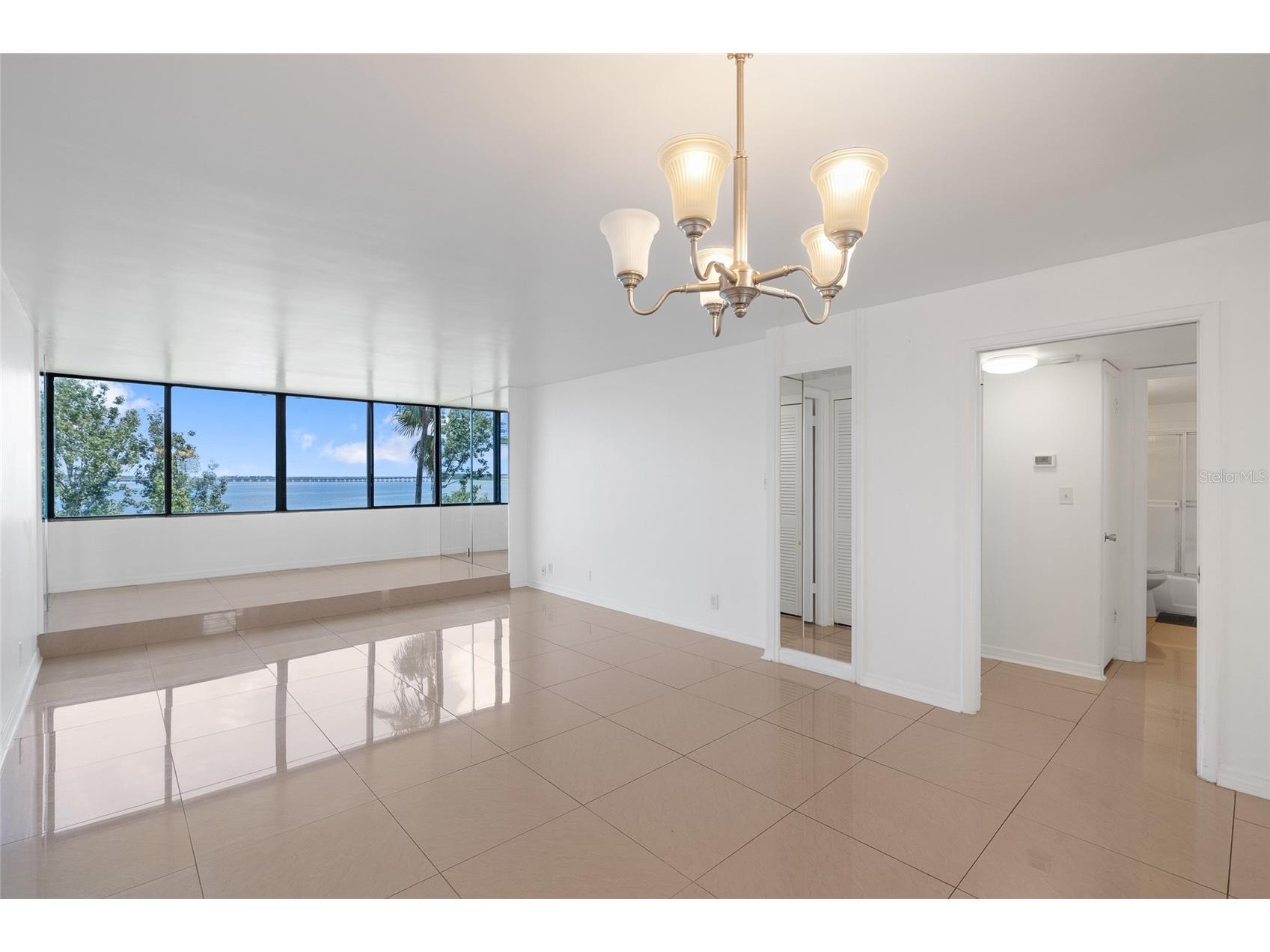 2617 Cove Cay Drive #604 Clearwater FL 33760 - OLD TAMPA BAY D6143407 image4