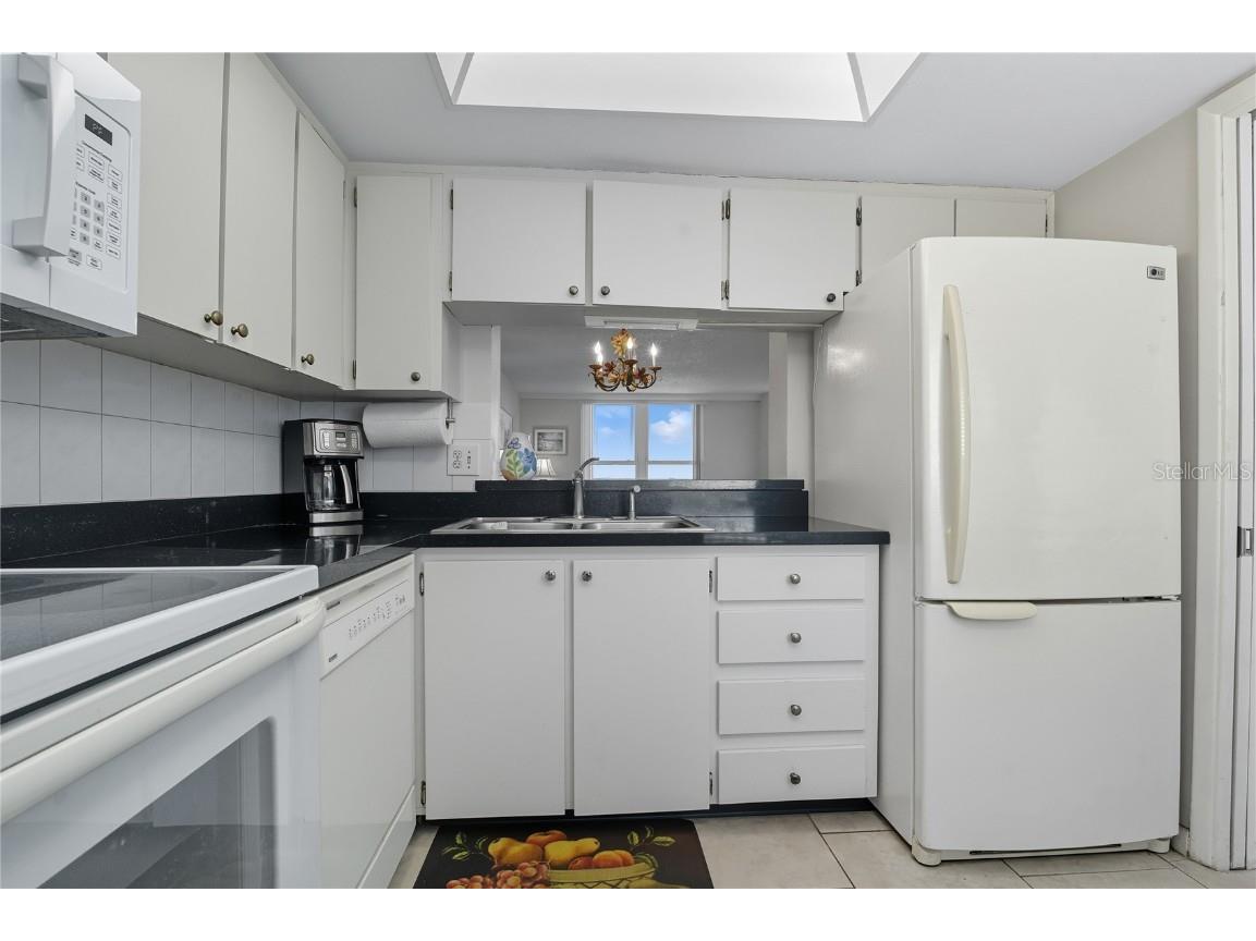 2617 Cove Cay Drive #709 Clearwater FL 33760 - OLD TAMPA BAY TB8434222 image11