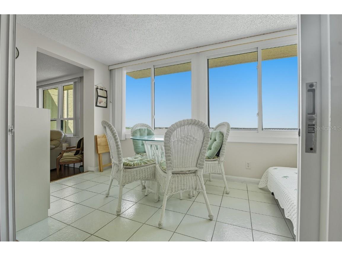 2617 Cove Cay Drive #709 Clearwater FL 33760 - OLD TAMPA BAY TB8434222 image5