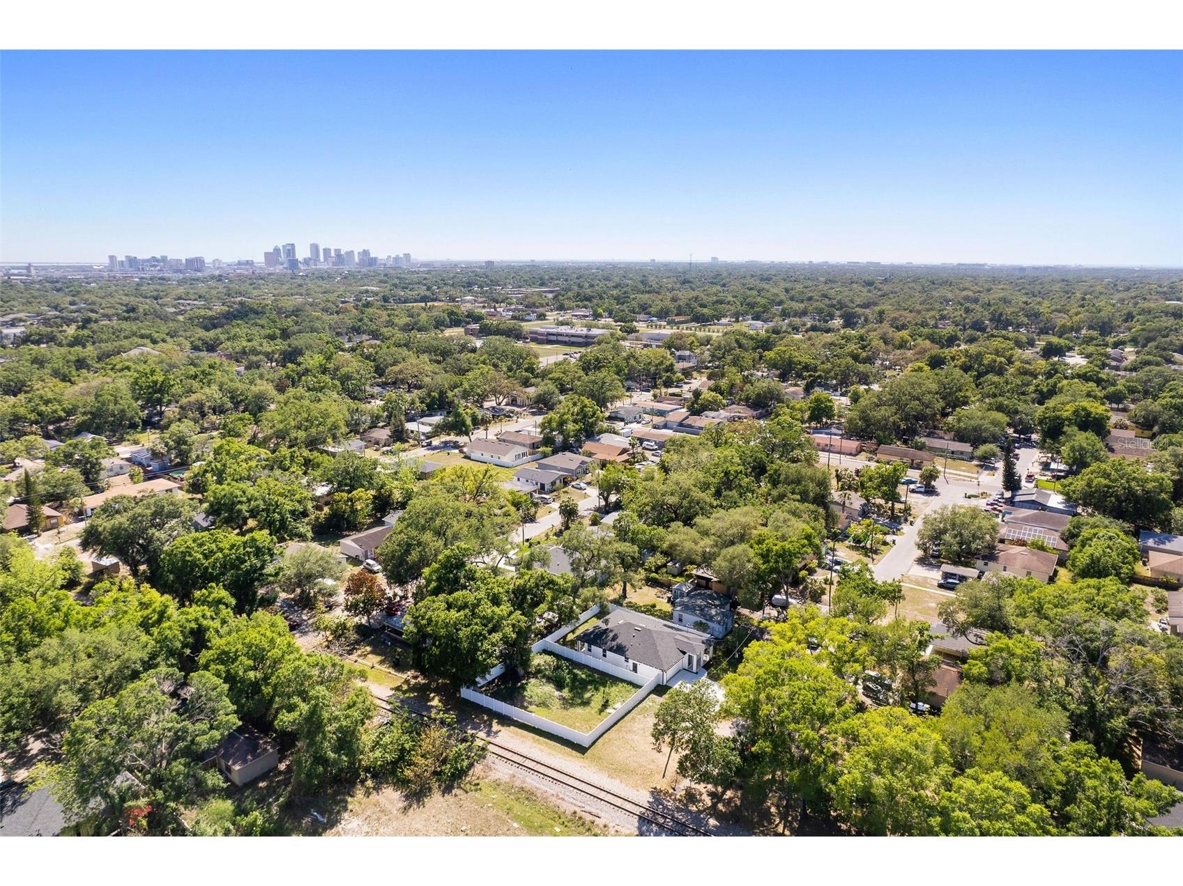 2617 E Palifox Street Tampa FL 33610 TB8498916 image37