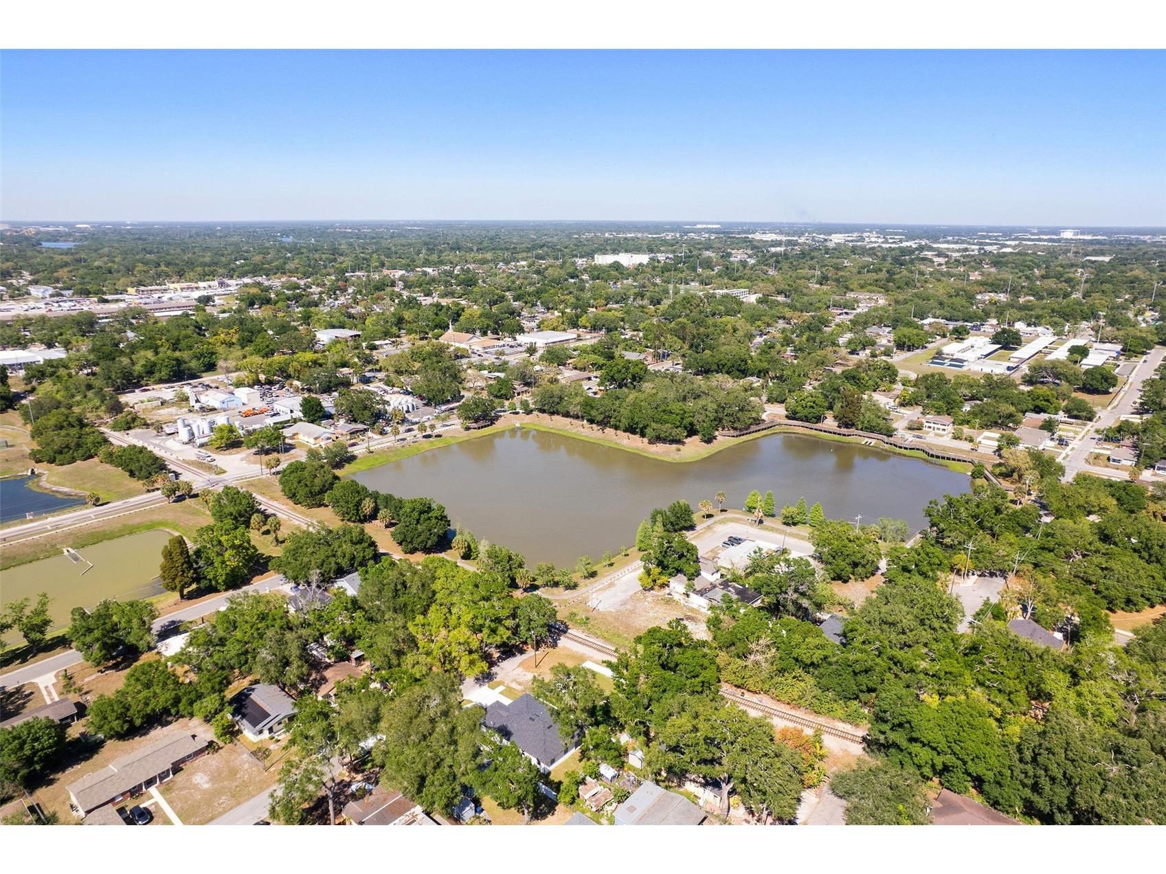 2617 E Palifox Street Tampa FL 33610 TB8498916 image39
