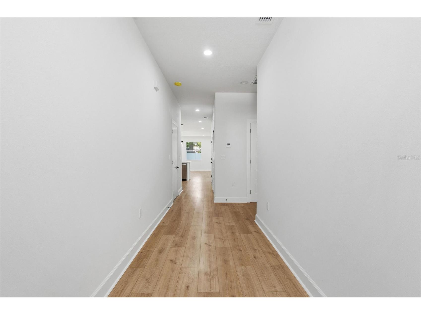 2617 E Palifox Street Tampa FL 33610 TB8498916 image6