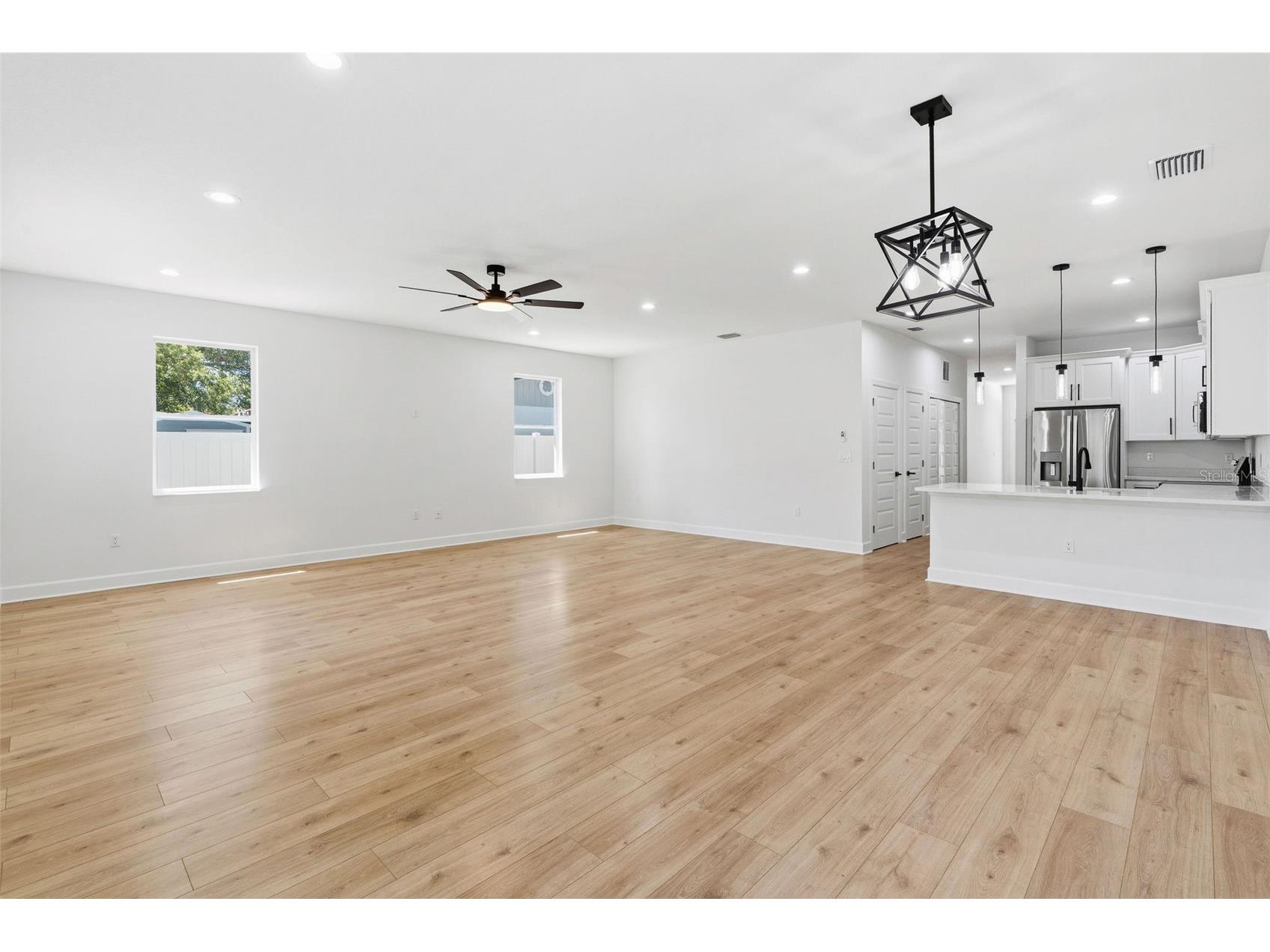 2617 E Palifox Street Tampa FL 33610 TB8498916 image9