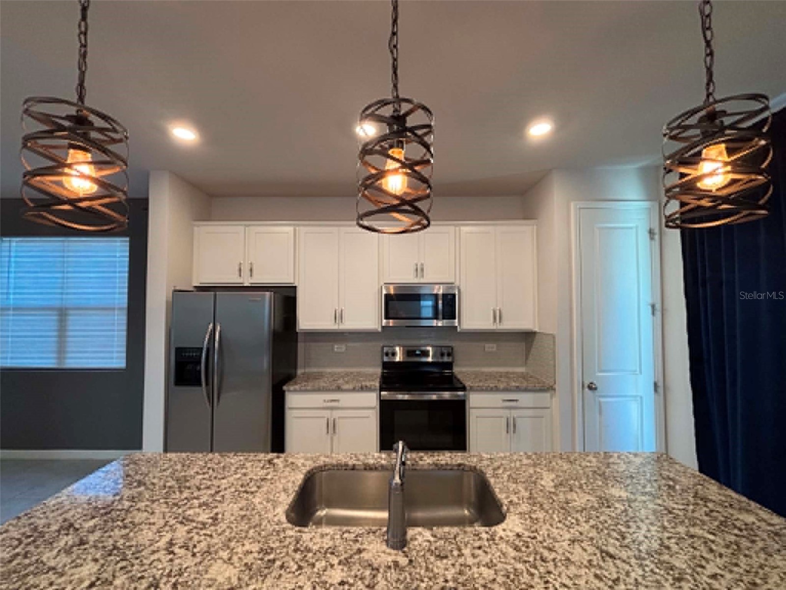 2617 Magnolia Avenue Davenport FL 33837 P4938513 image8