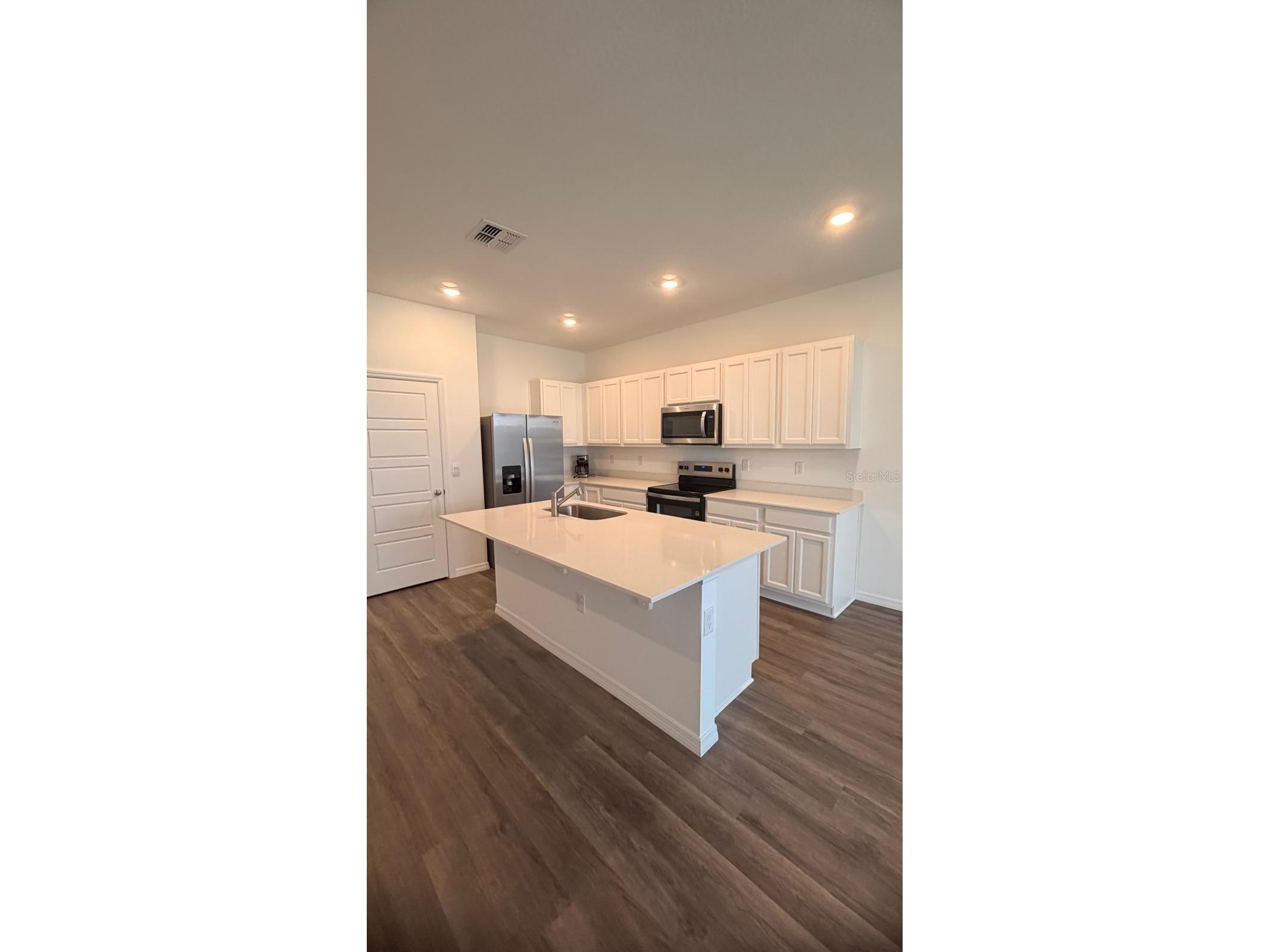 2617 Olympic Court Davenport FL 33837 O6376956 image3