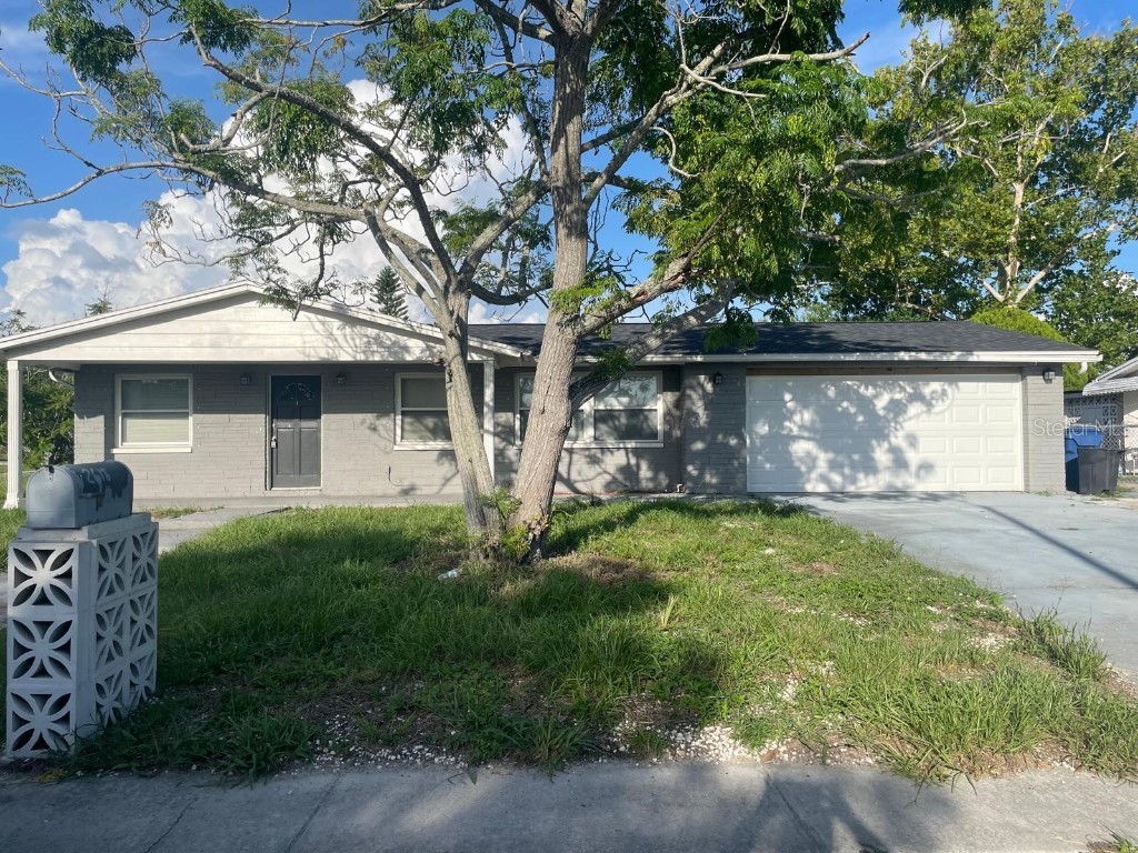 2618 Almond Drive Holiday FL 34691 TB8387554 image1