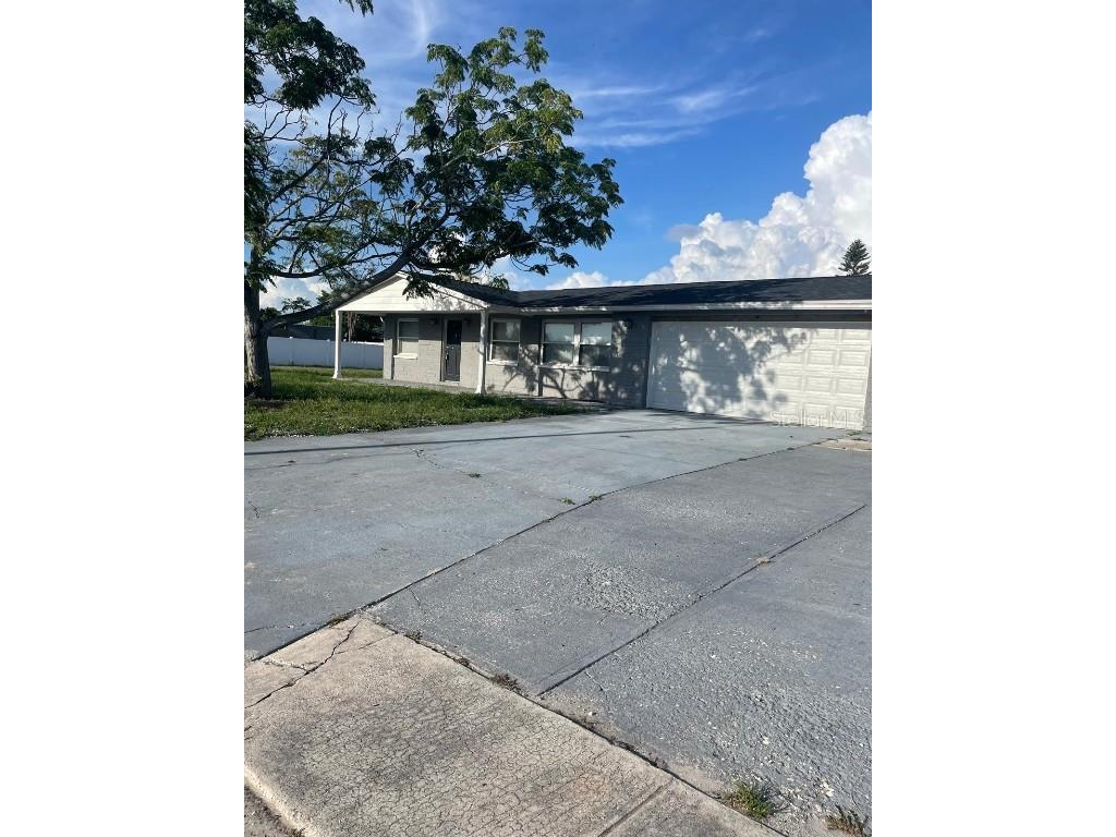 2618 Almond Drive Holiday FL 34691 TB8387554 image2