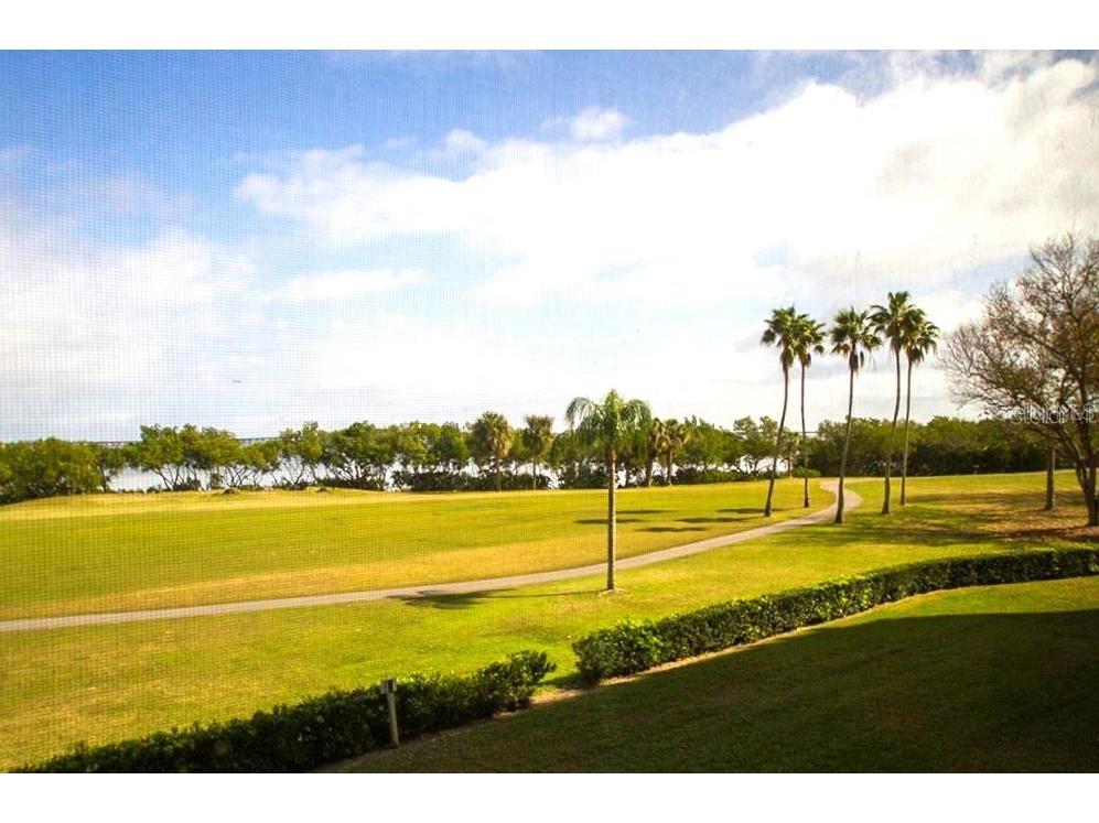 2618 Cove Cay Drive #204 Clearwater FL 33760 - TAMPA BAY TB8478265 image3