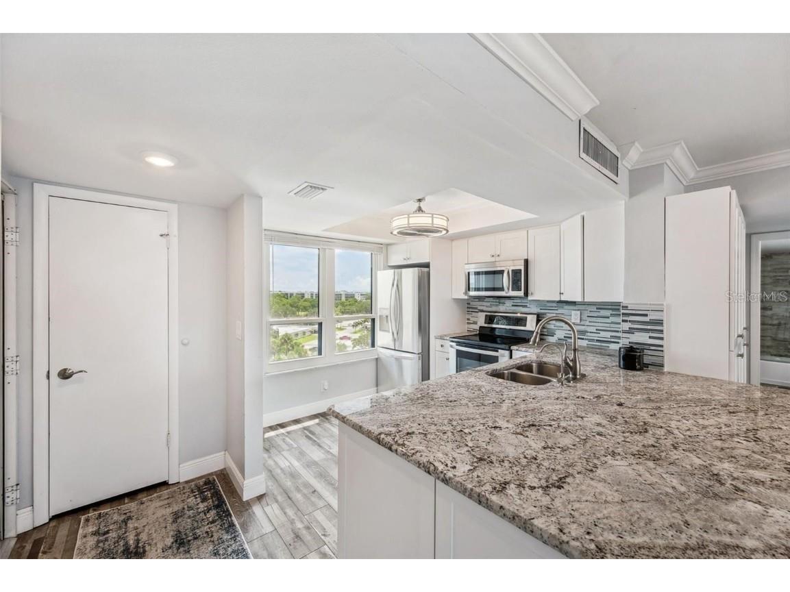 2618 Cove Cay Drive #801 Clearwater FL 33760 TB8432424 image5