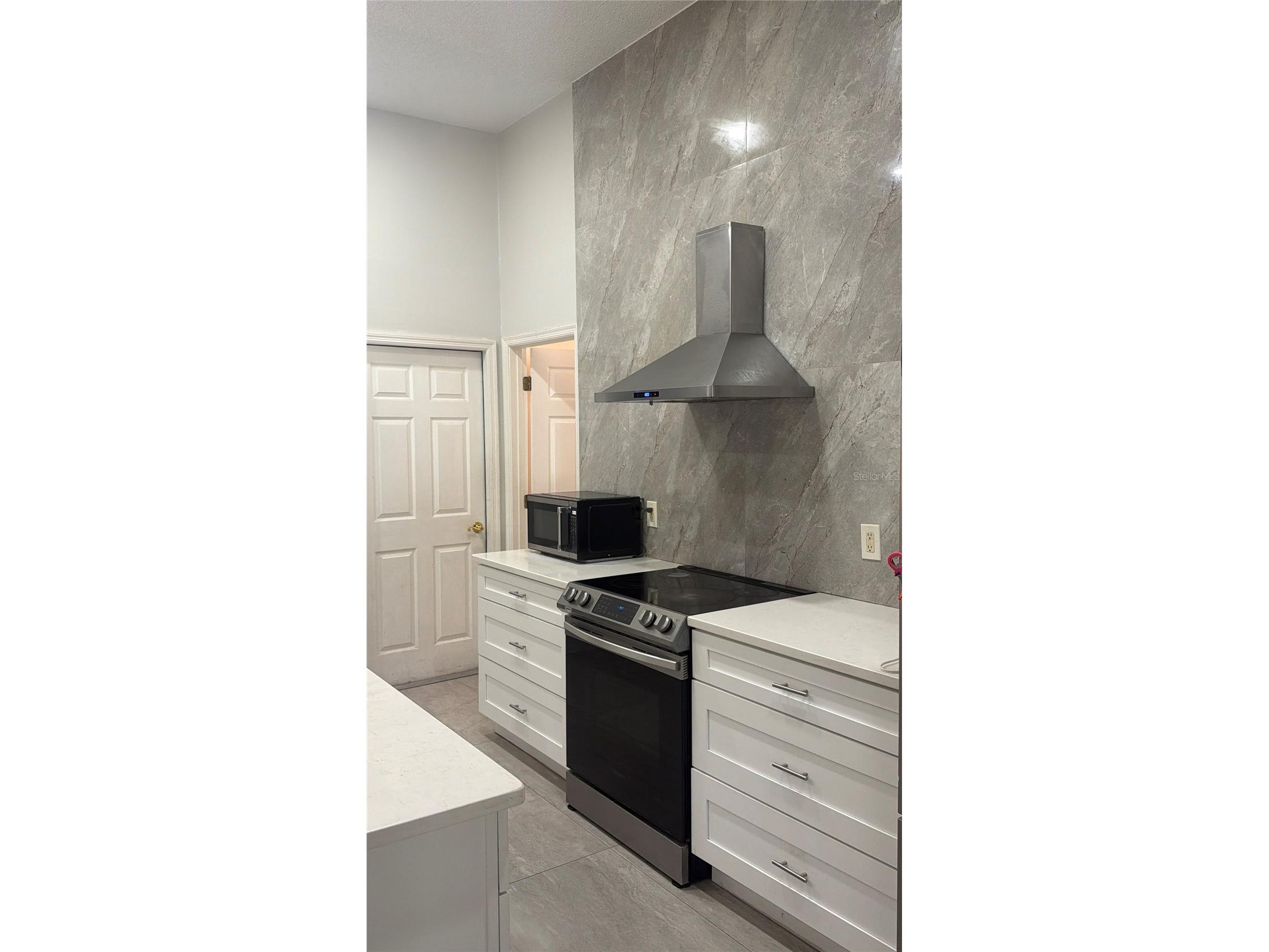 2618 Hawthorne Lane Kissimmee FL 34743 S5148523 image9