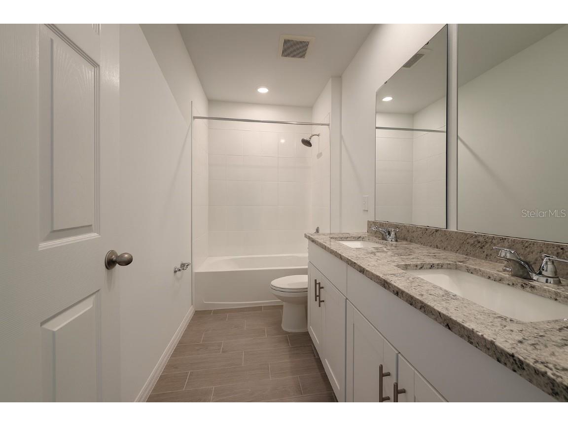 2618 Irish Elk Avenue Davenport FL 33837 V4945651 image14