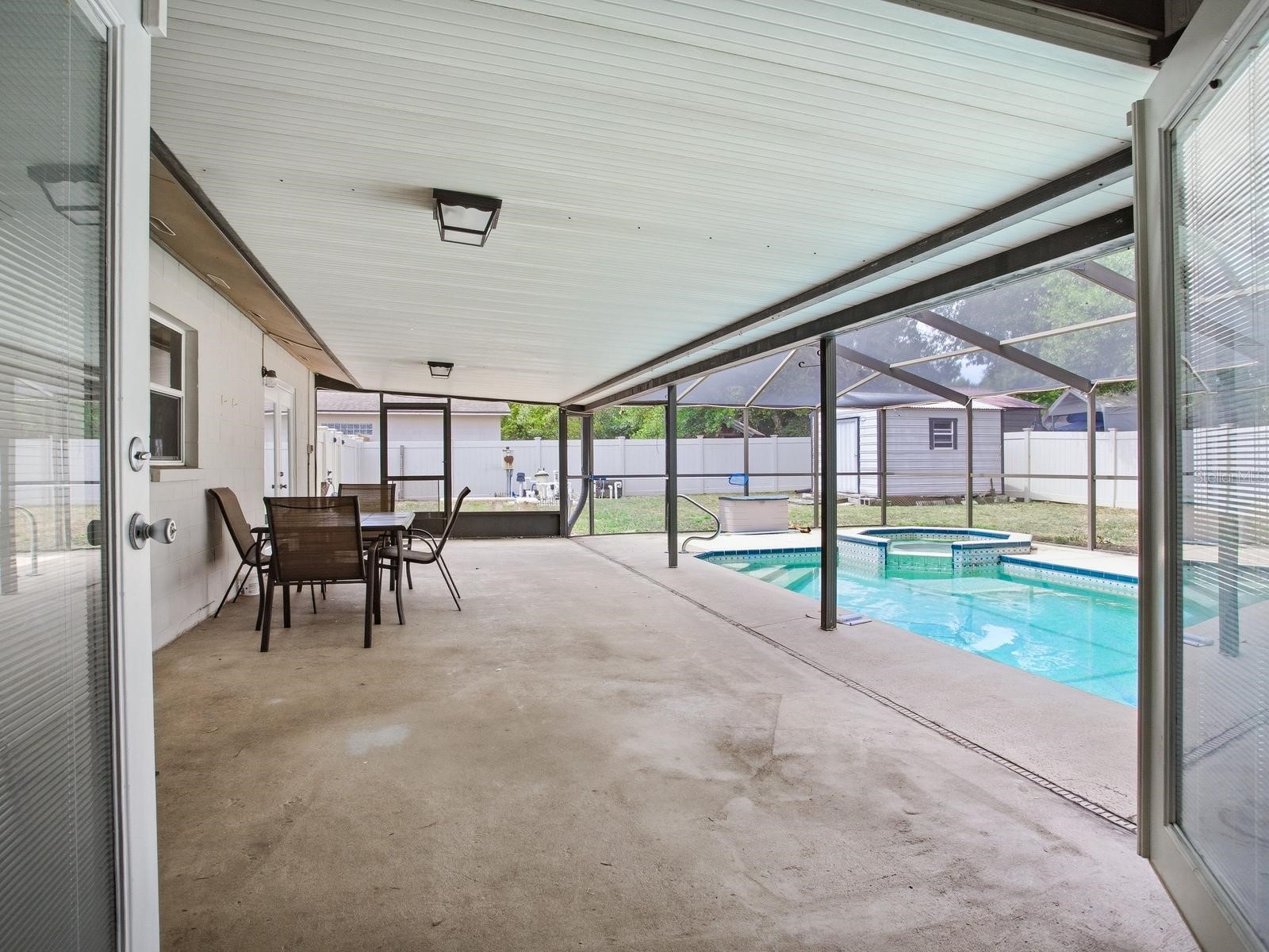 2618 Ridgetop Way Valrico FL 33594 TB8508004 image32