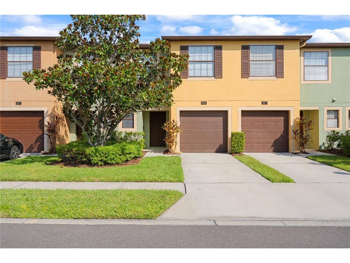 2619 Oleander Lakes Drive Brandon FL 33511 T3468795 image1