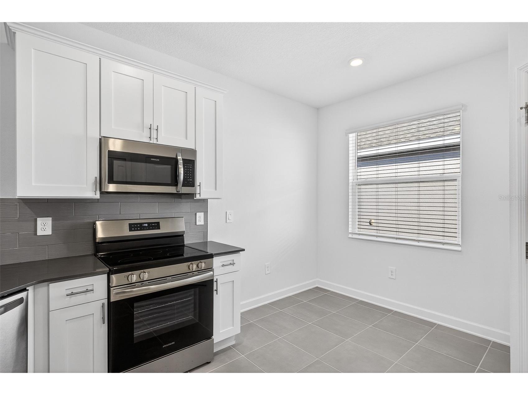 2619 Peace Of Mind Avenue Kissimmee FL 34744 O6370416 image13