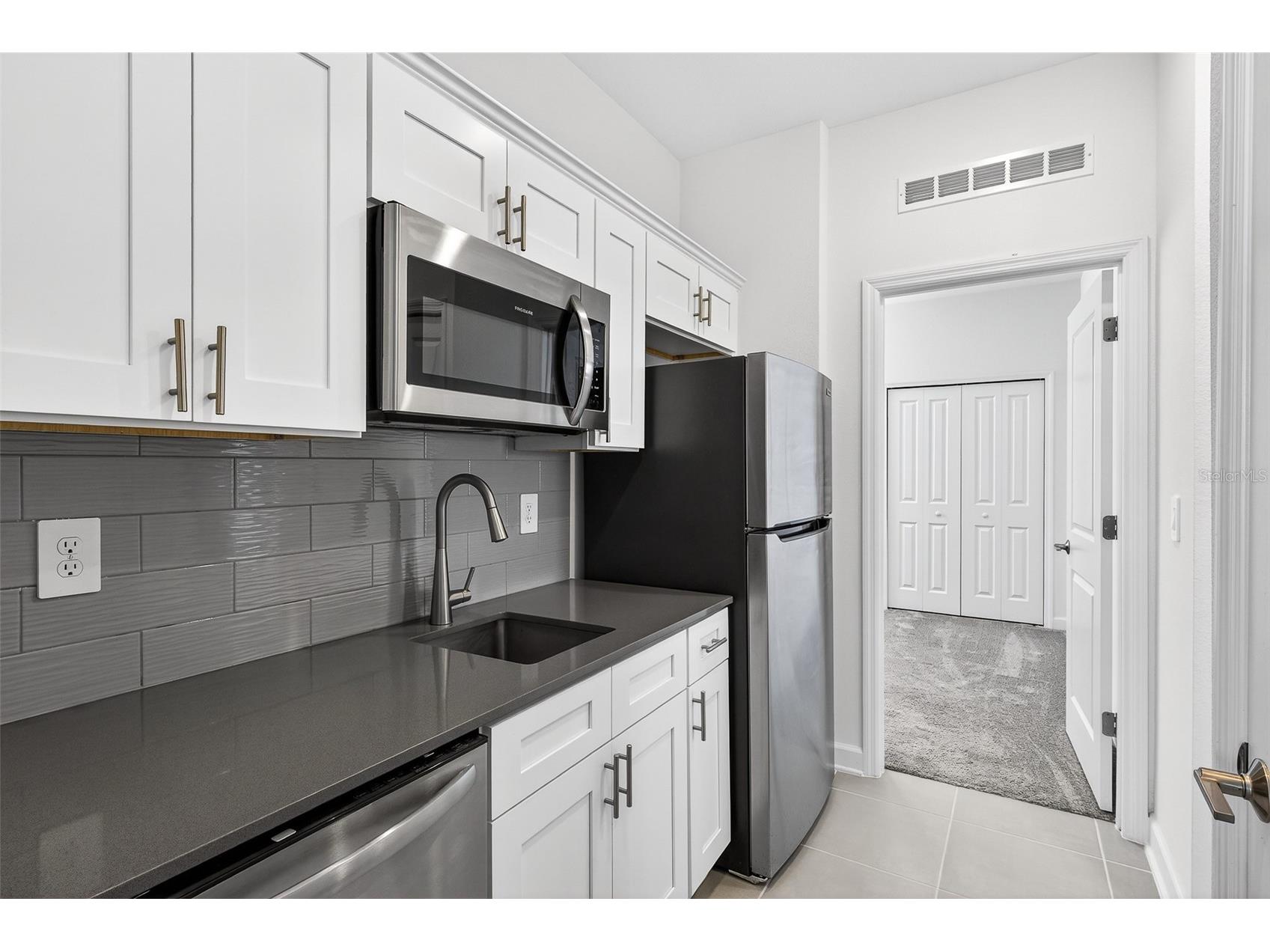 2619 Peace Of Mind Avenue Kissimmee FL 34744 O6370416 image21