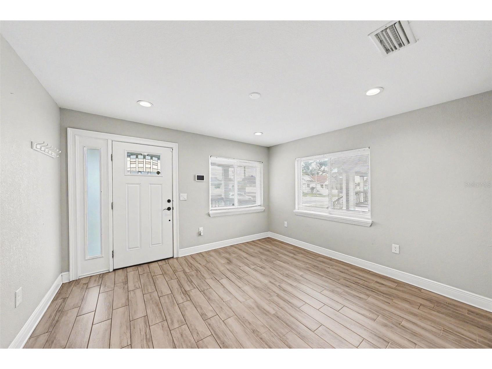 2619 W St Conrad Tampa FL 33607 TB8518142 image4