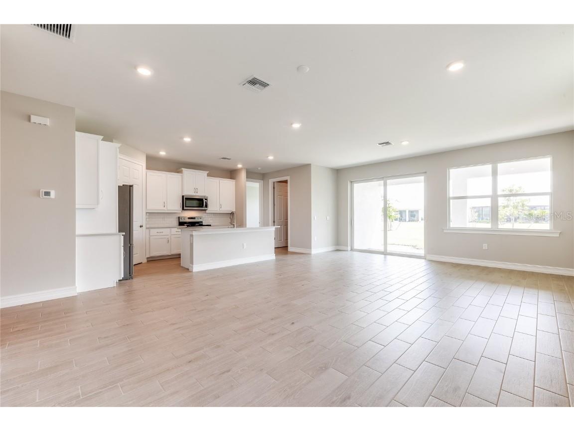 26192 Coral Lakes Drive Punta Gorda FL 33955 C7517398 image4