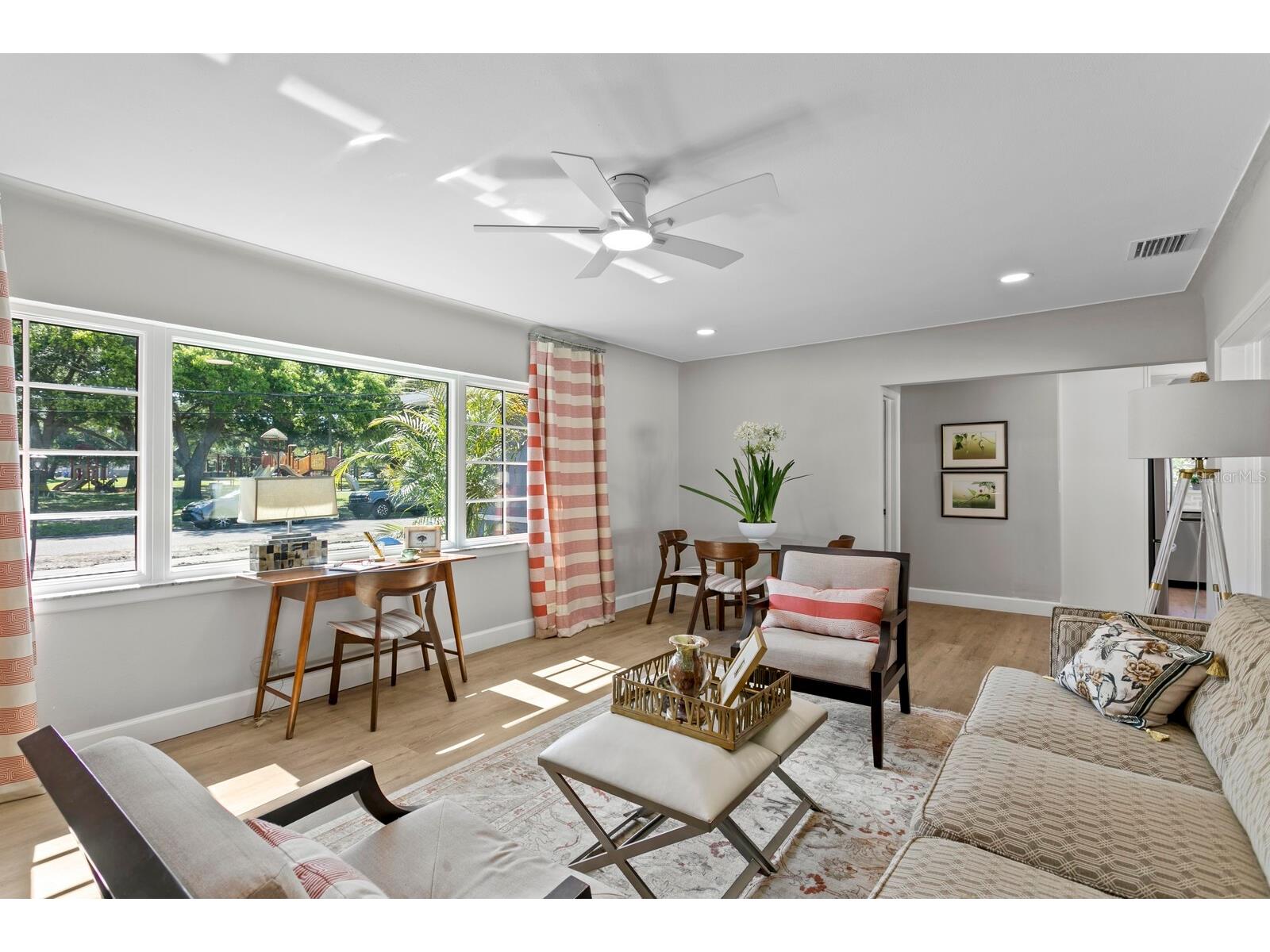 262 30th Street N Saint Petersburg FL 33713 TB8491543 image3