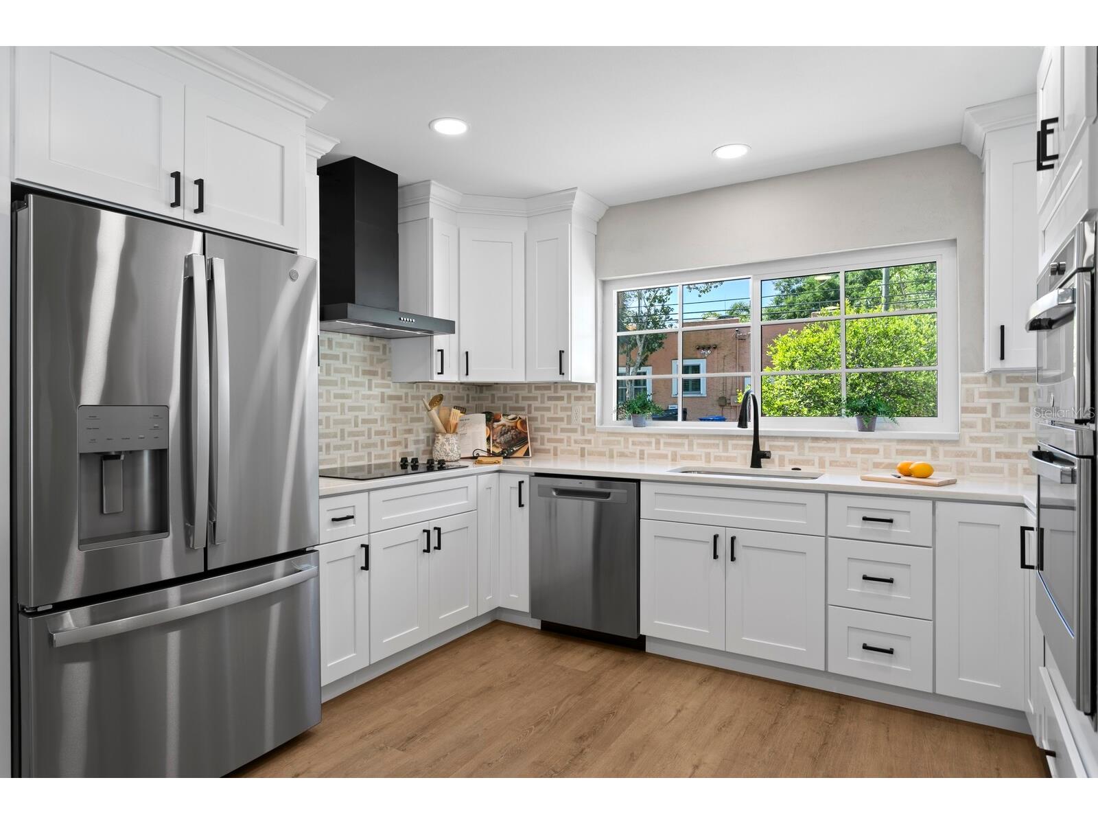 262 30th Street N Saint Petersburg FL 33713 TB8491543 image4