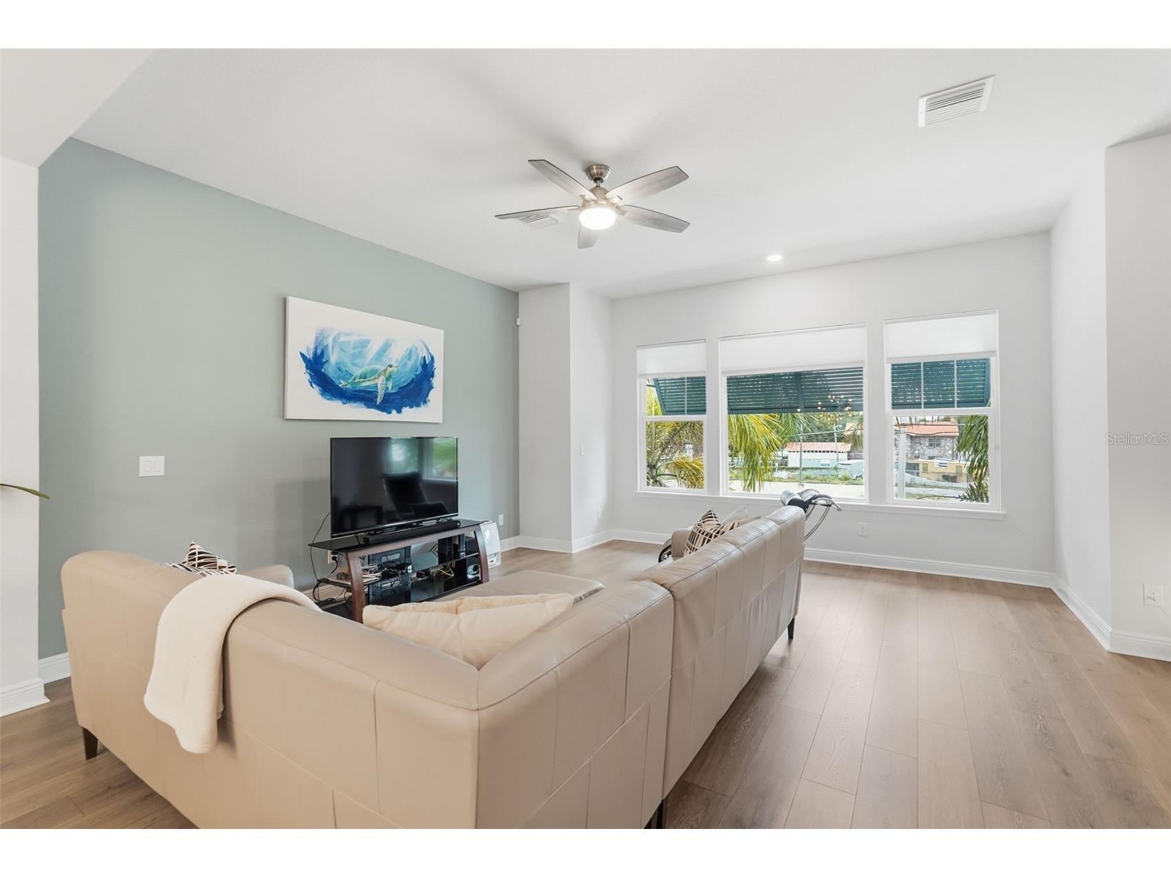 262 8th Street N Saint Petersburg FL 33701 TB8464050 image19