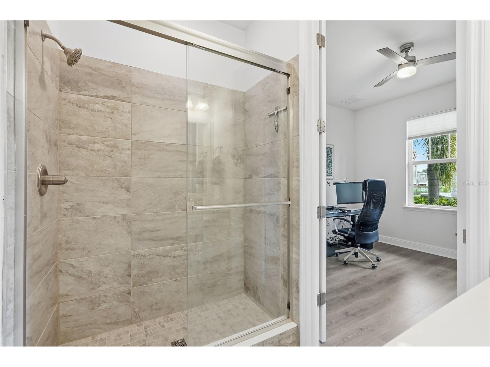 262 8th Street N Saint Petersburg FL 33701 TB8464050 image26