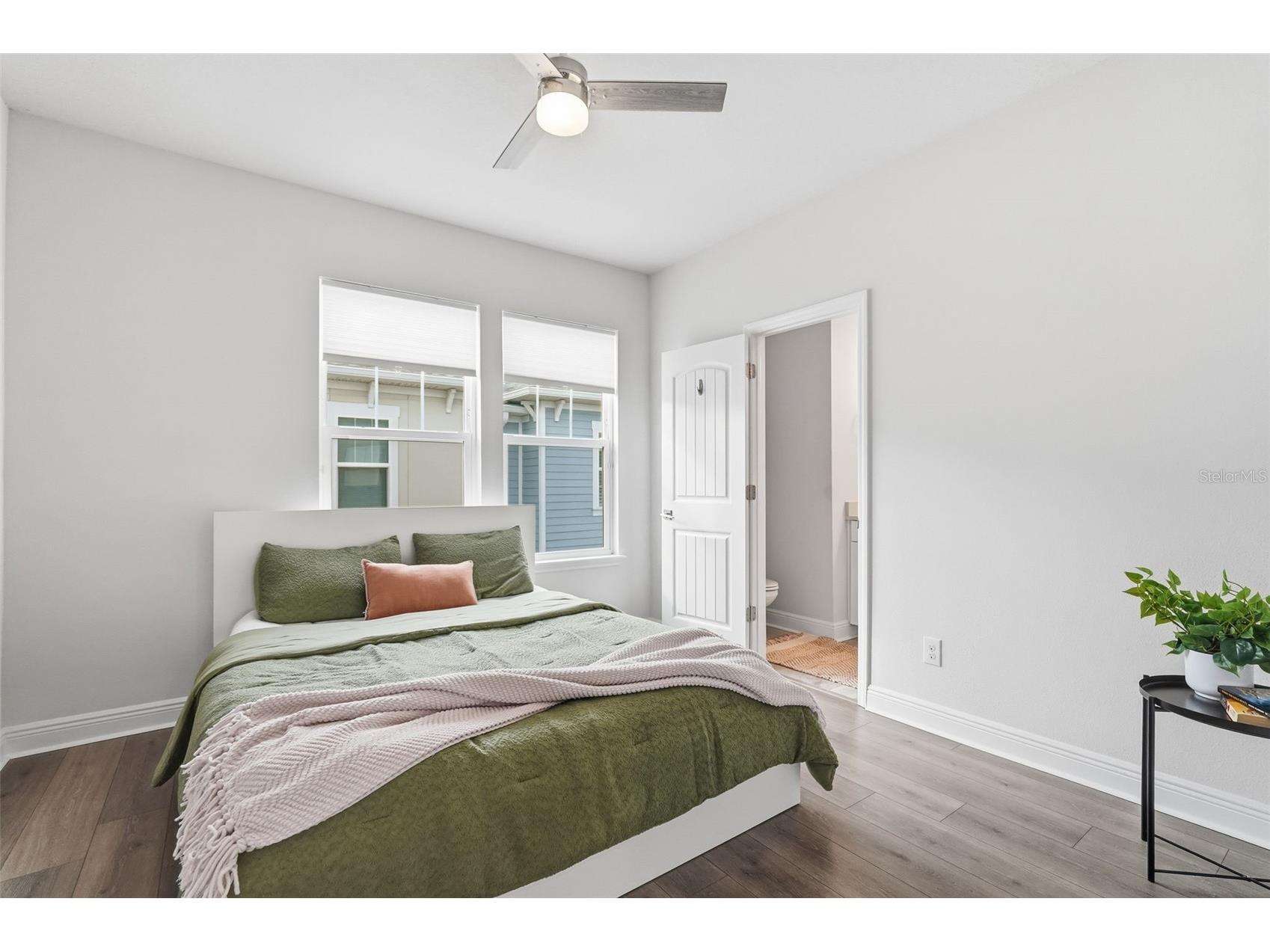 262 8th Street N Saint Petersburg FL 33701 TB8464050 image30