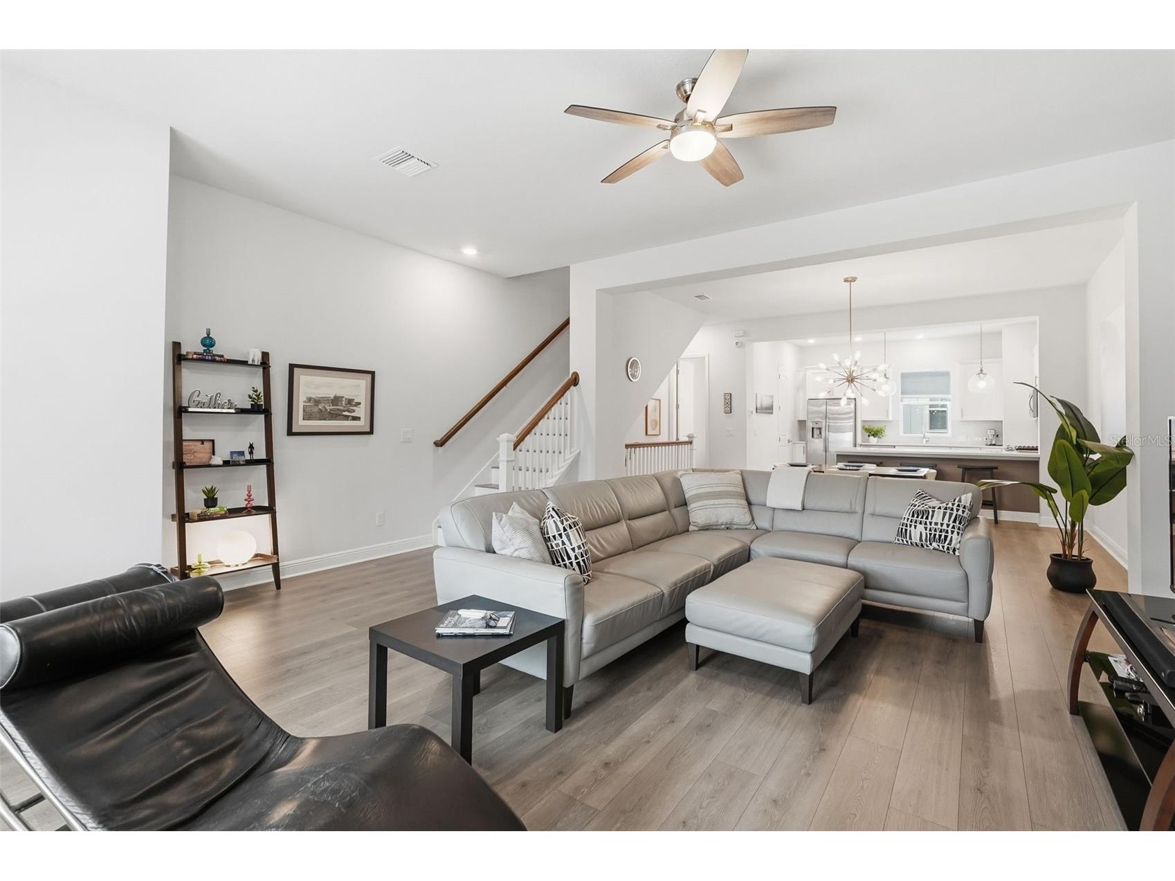 262 8th Street N Saint Petersburg FL 33701 TB8464050 image8
