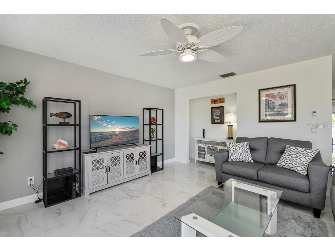 262 Cerromar Way S #53 Venice FL 34293 N6139980 image16