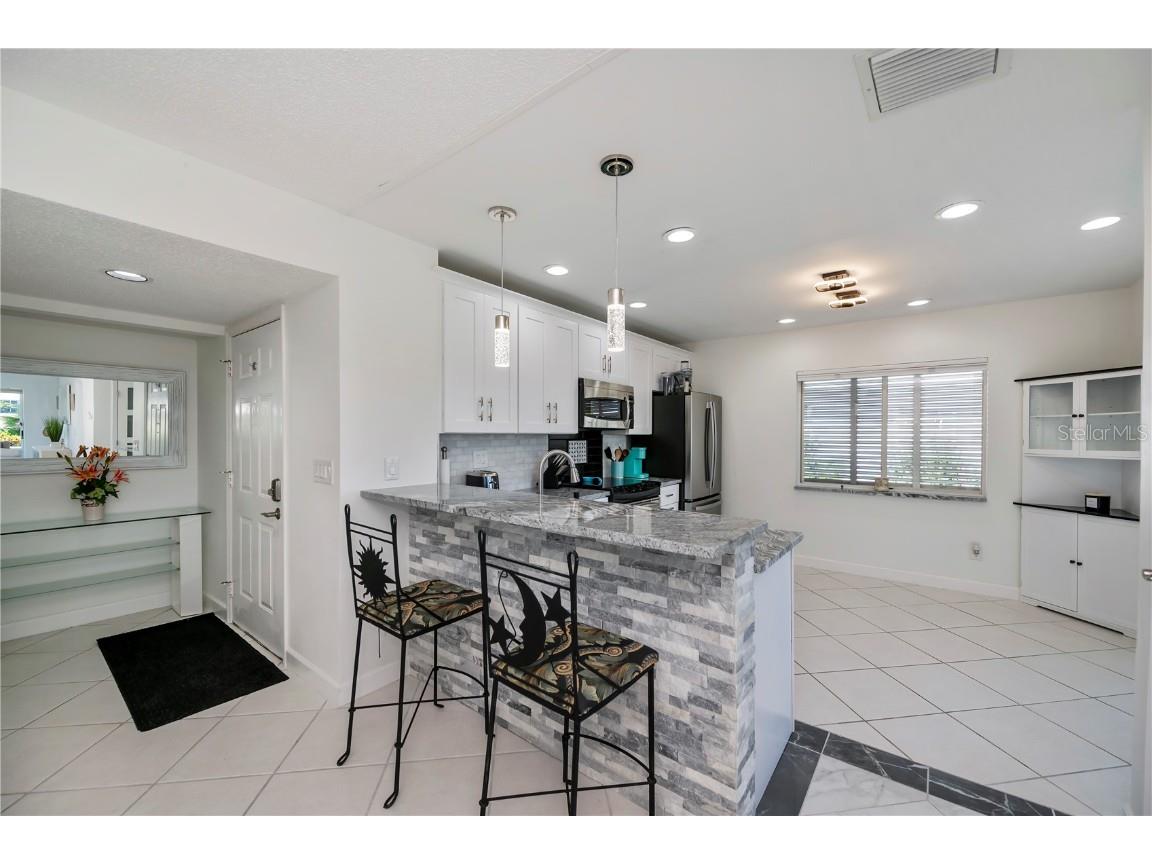 262 Cerromar Way S #53 Venice FL 34293 N6139980 image22