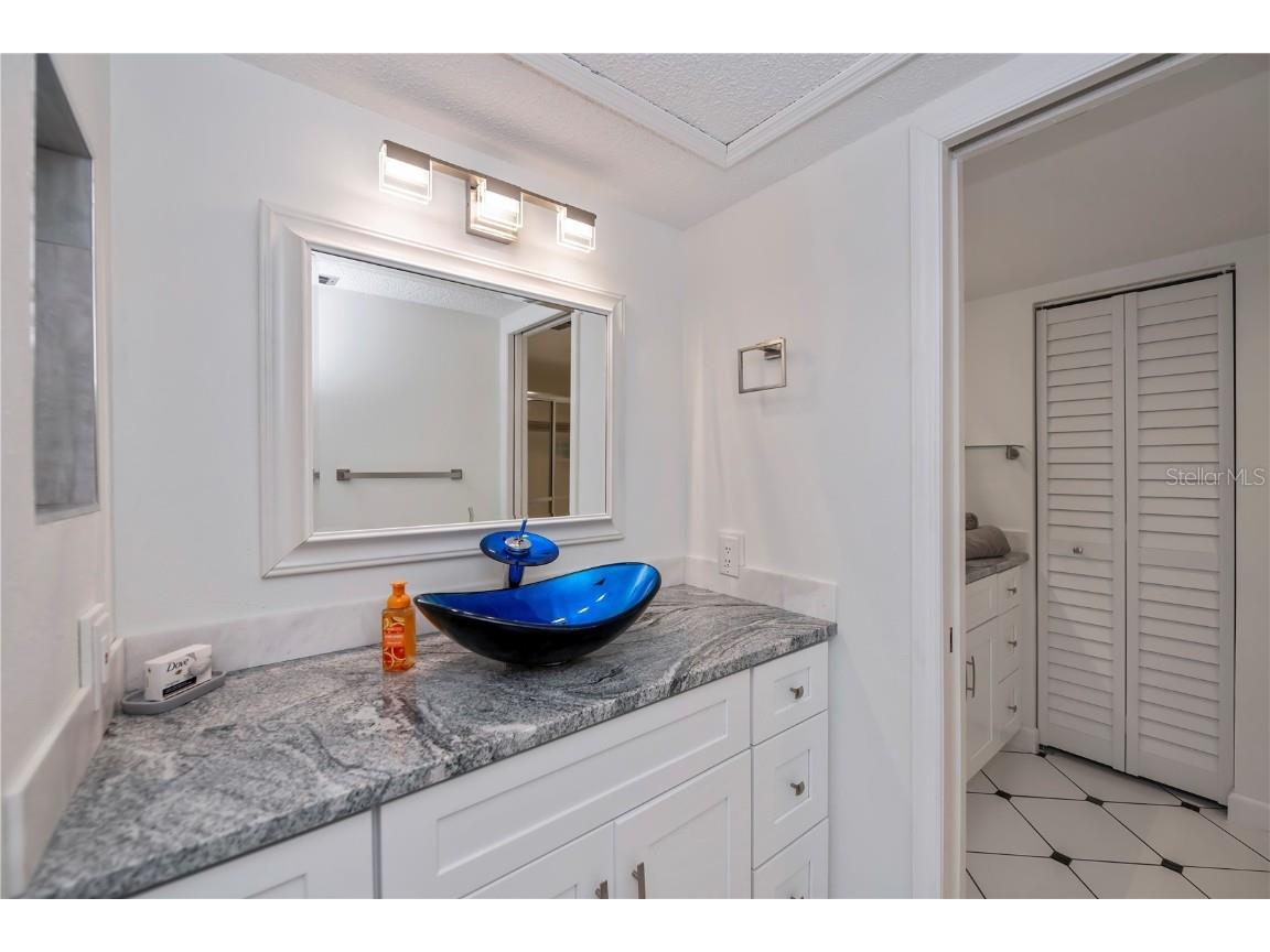 262 Cerromar Way S #53 Venice FL 34293 N6139980 image33