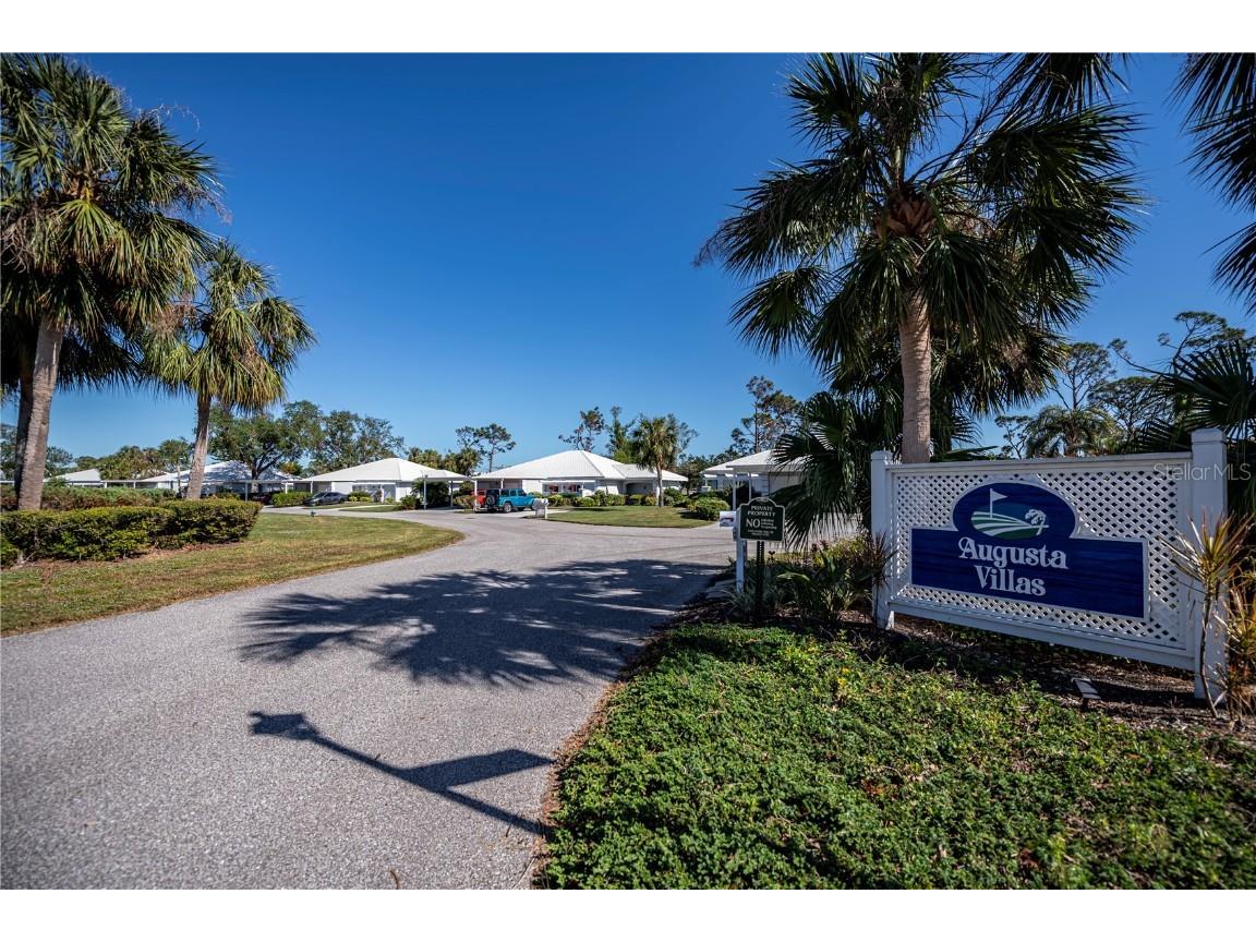 262 Cerromar Way S #53 Venice FL 34293 N6139980 image58