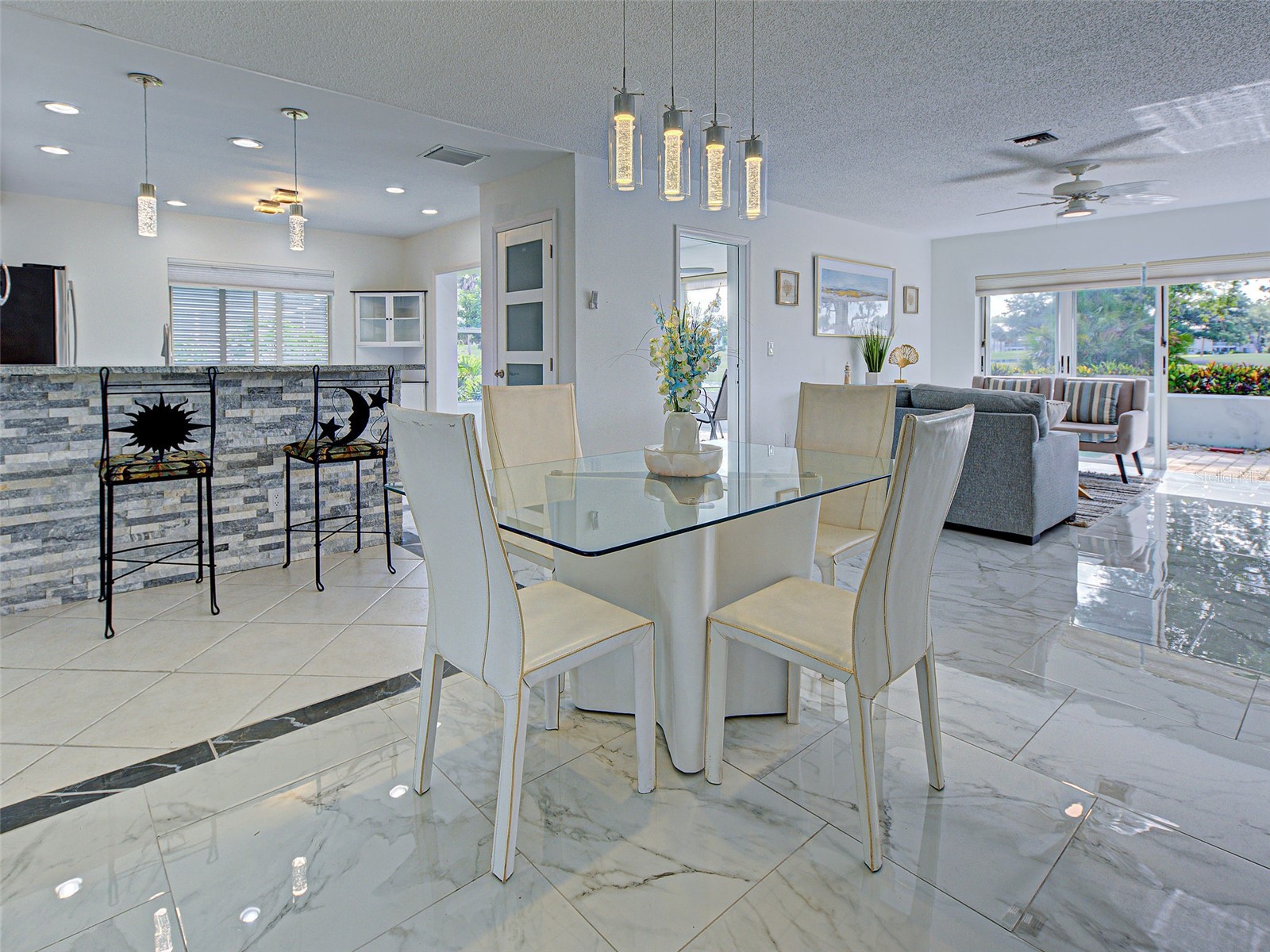262 Cerromar Way S #53 Venice FL 34293 N6144639 image6