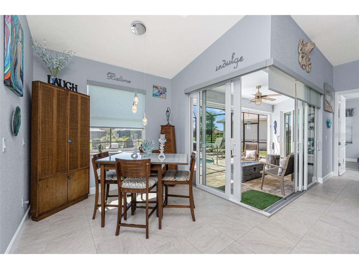 262 Rotonda Boulevard N Rotonda West FL 33947 D6142795 image15