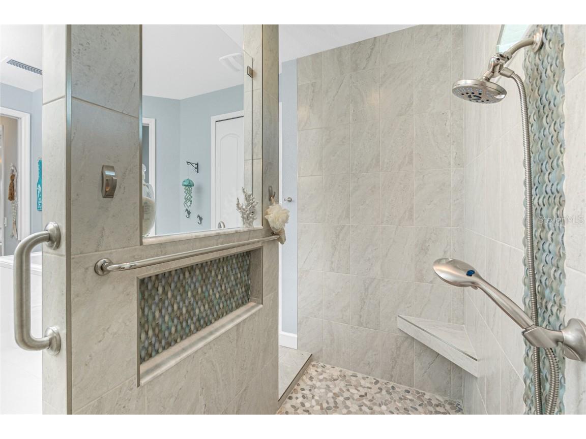 262 Rotonda Boulevard N Rotonda West FL 33947 D6142795 image22