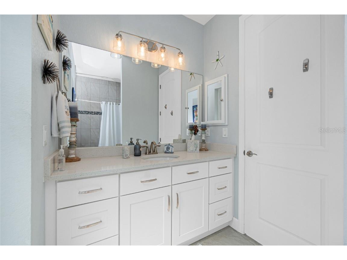 262 Rotonda Boulevard N Rotonda West FL 33947 D6142795 image27