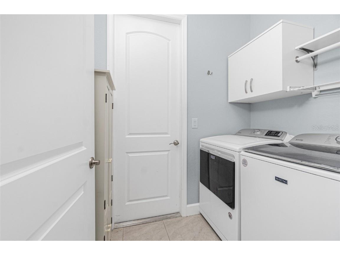 262 Rotonda Boulevard N Rotonda West FL 33947 D6142795 image30