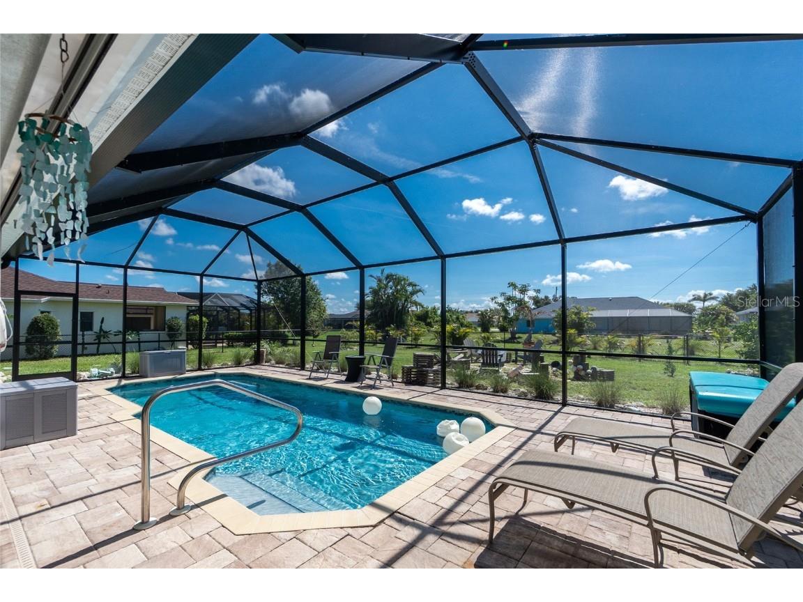 262 Rotonda Boulevard N Rotonda West FL 33947 D6142795 image35