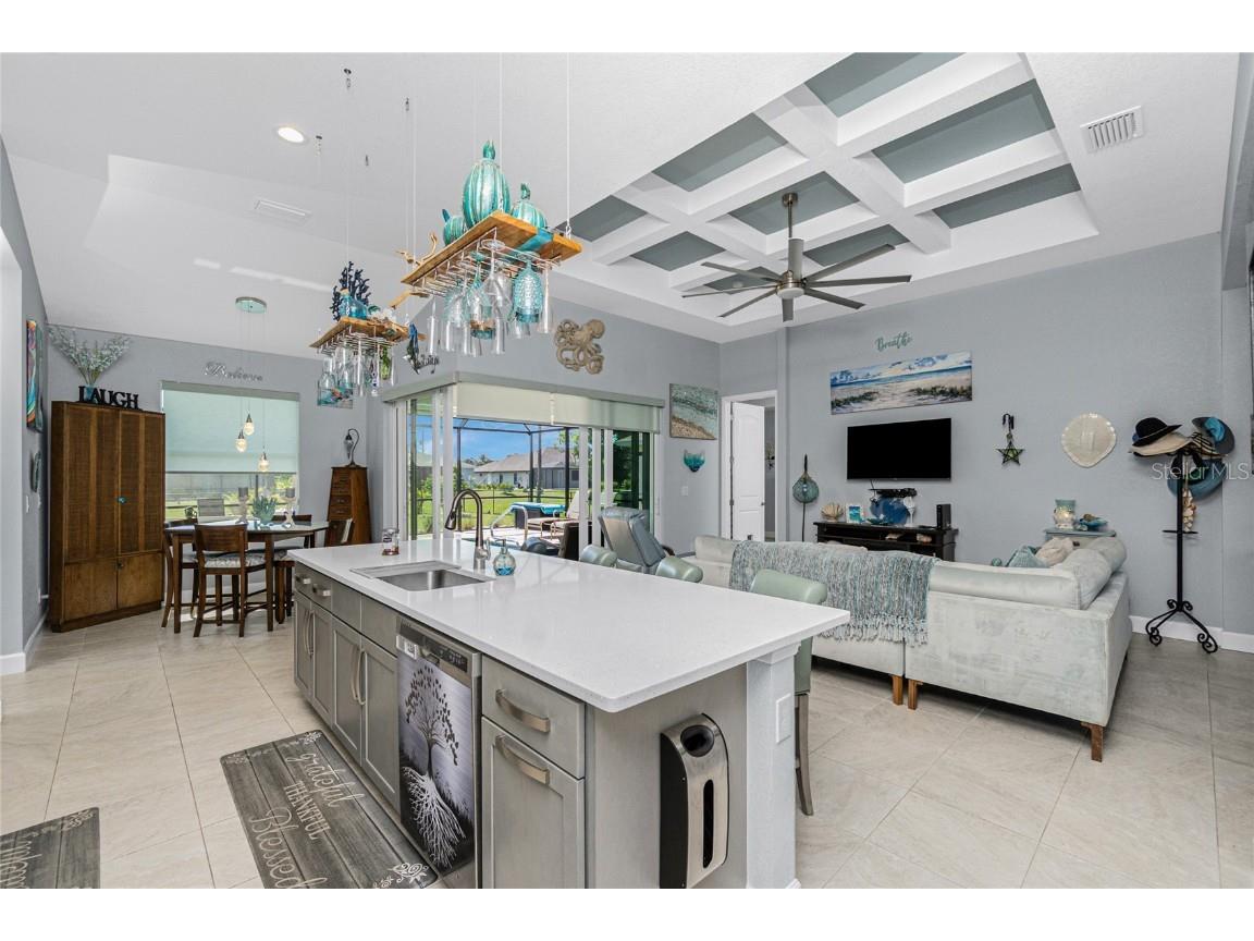 262 Rotonda Boulevard N Rotonda West FL 33947 D6142795 image7