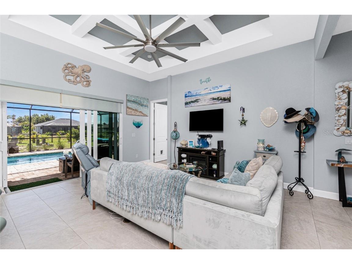 262 Rotonda Boulevard N Rotonda West FL 33947 D6142795 image8