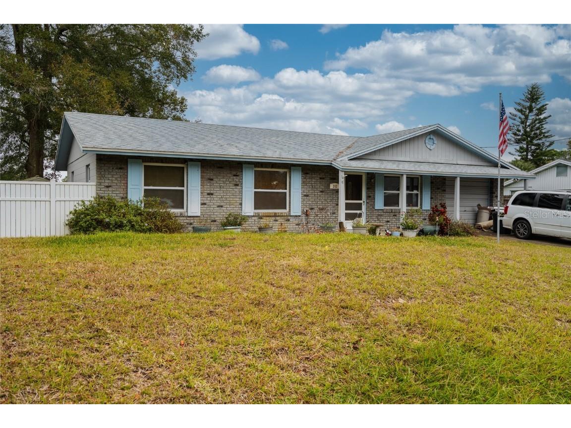 262 Valencia Road Debary FL 32713 V4940512 image1