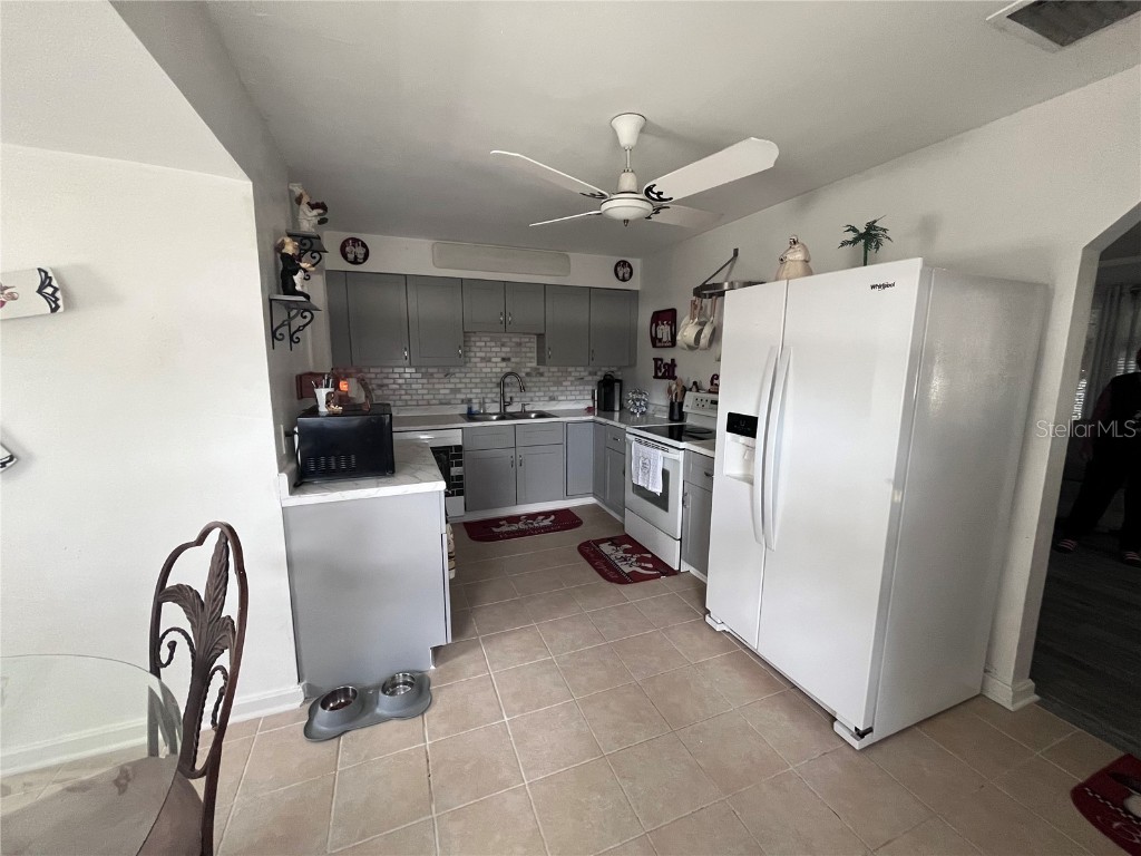 262 Walter Avenue Frostproof FL 33843 L4954815 image16