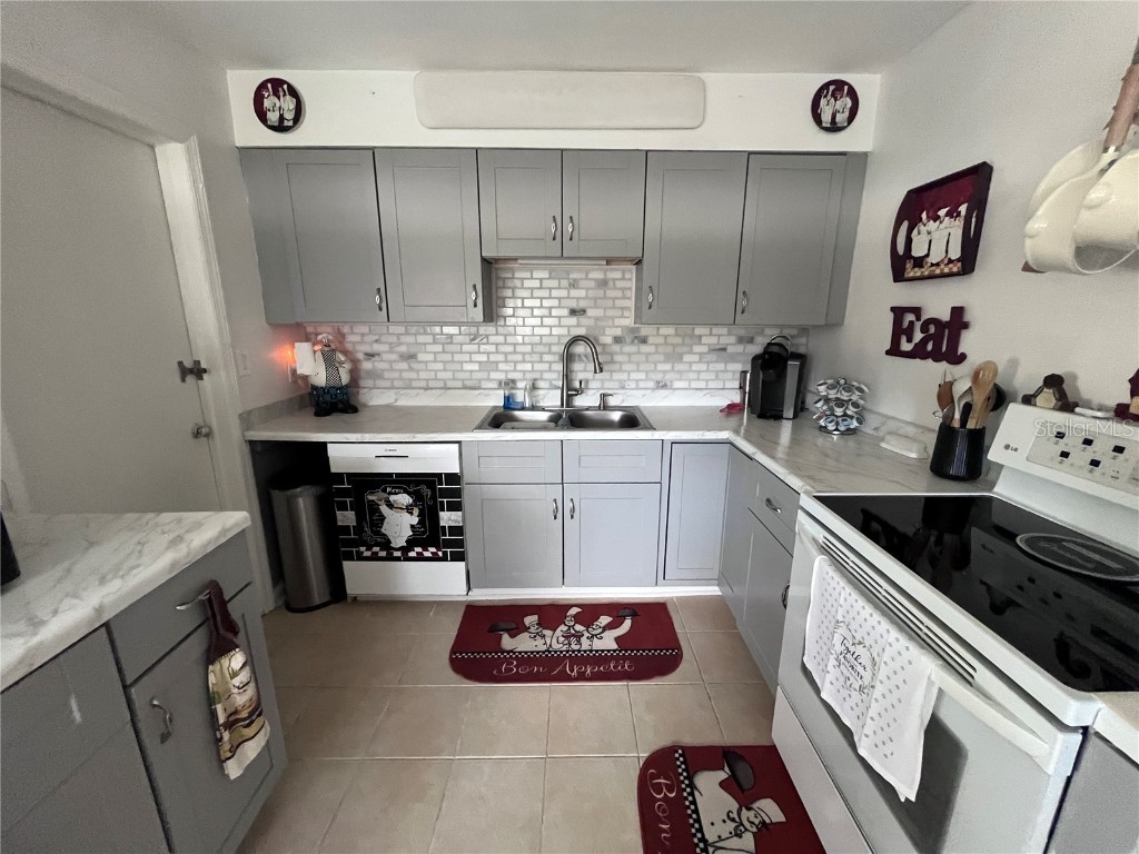 262 Walter Avenue Frostproof FL 33843 L4954815 image17