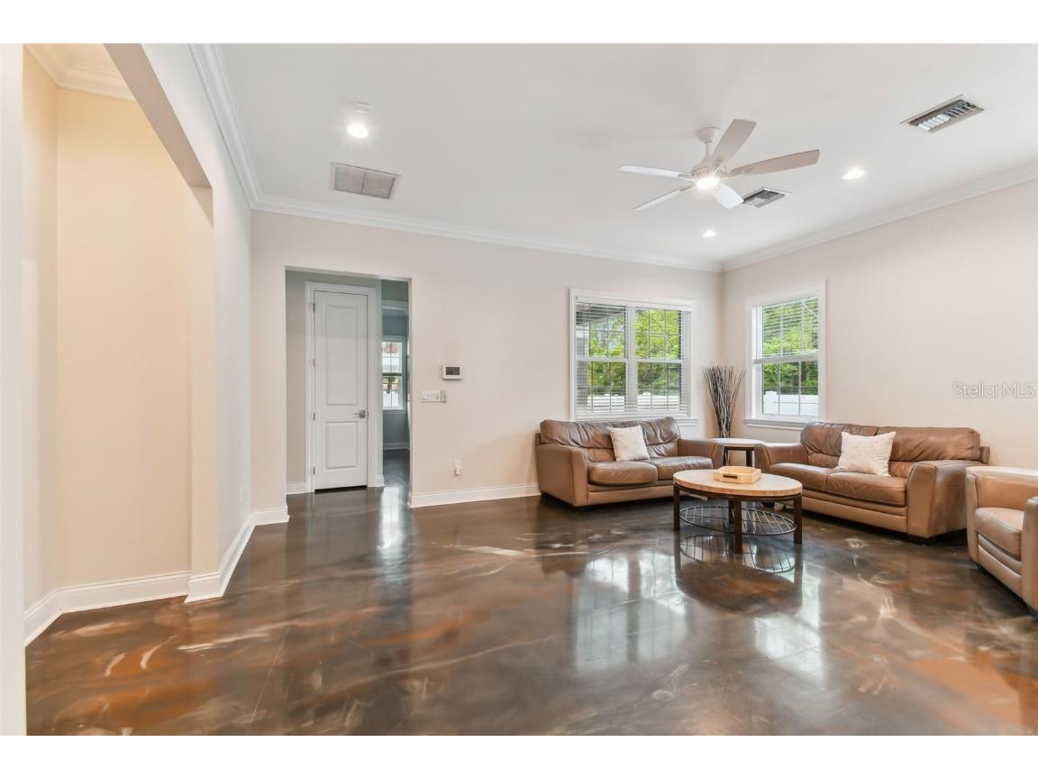 2620 3rd Avenue S Saint Petersburg FL 33712 TB8410958 image14